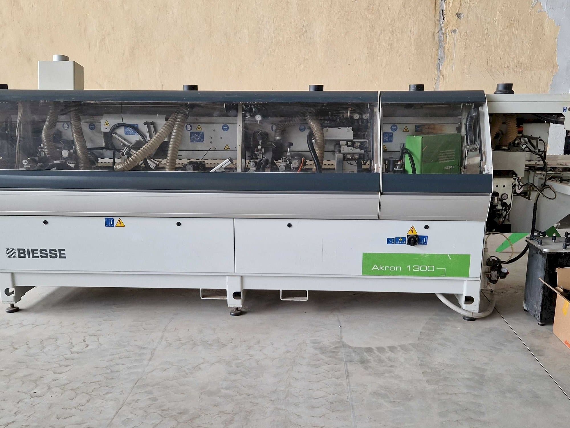 Mašīnas BIESSE AKRON 1330A pretskats
