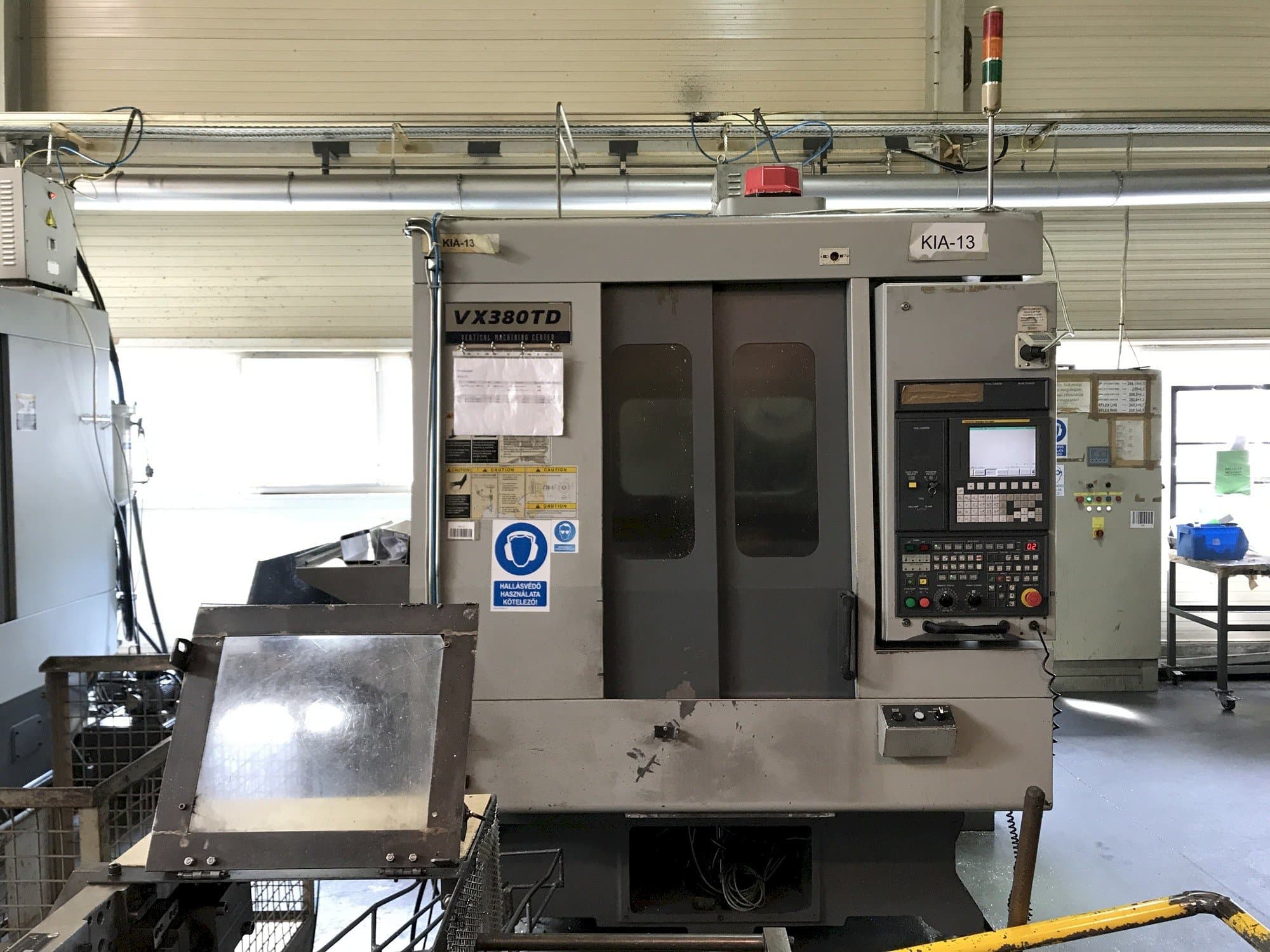 Mašīnas Hyundai Kia VX380TD  pretskats