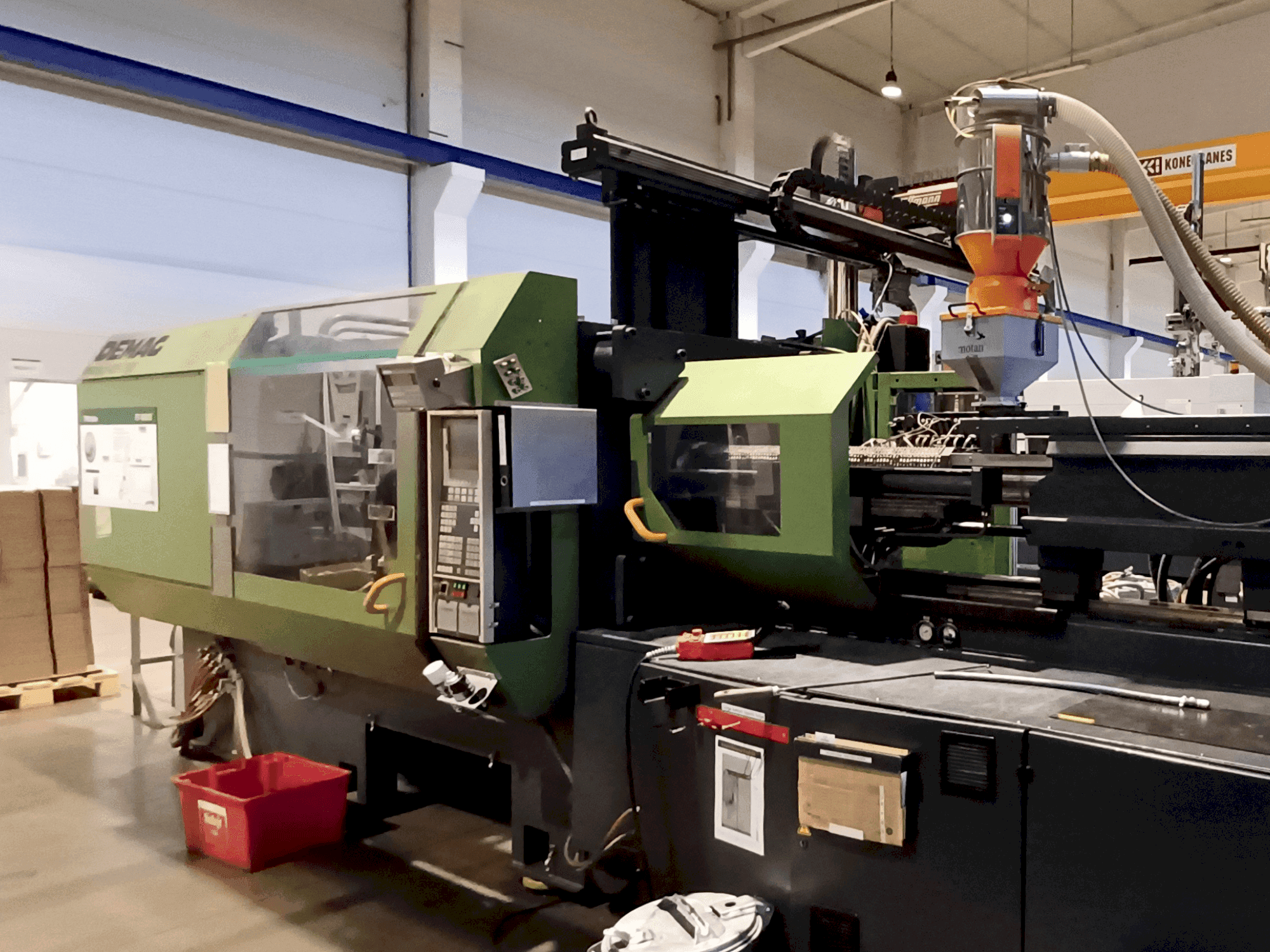 Mašīnas DEMAG ERGOTECH 4200-2300  pretskats