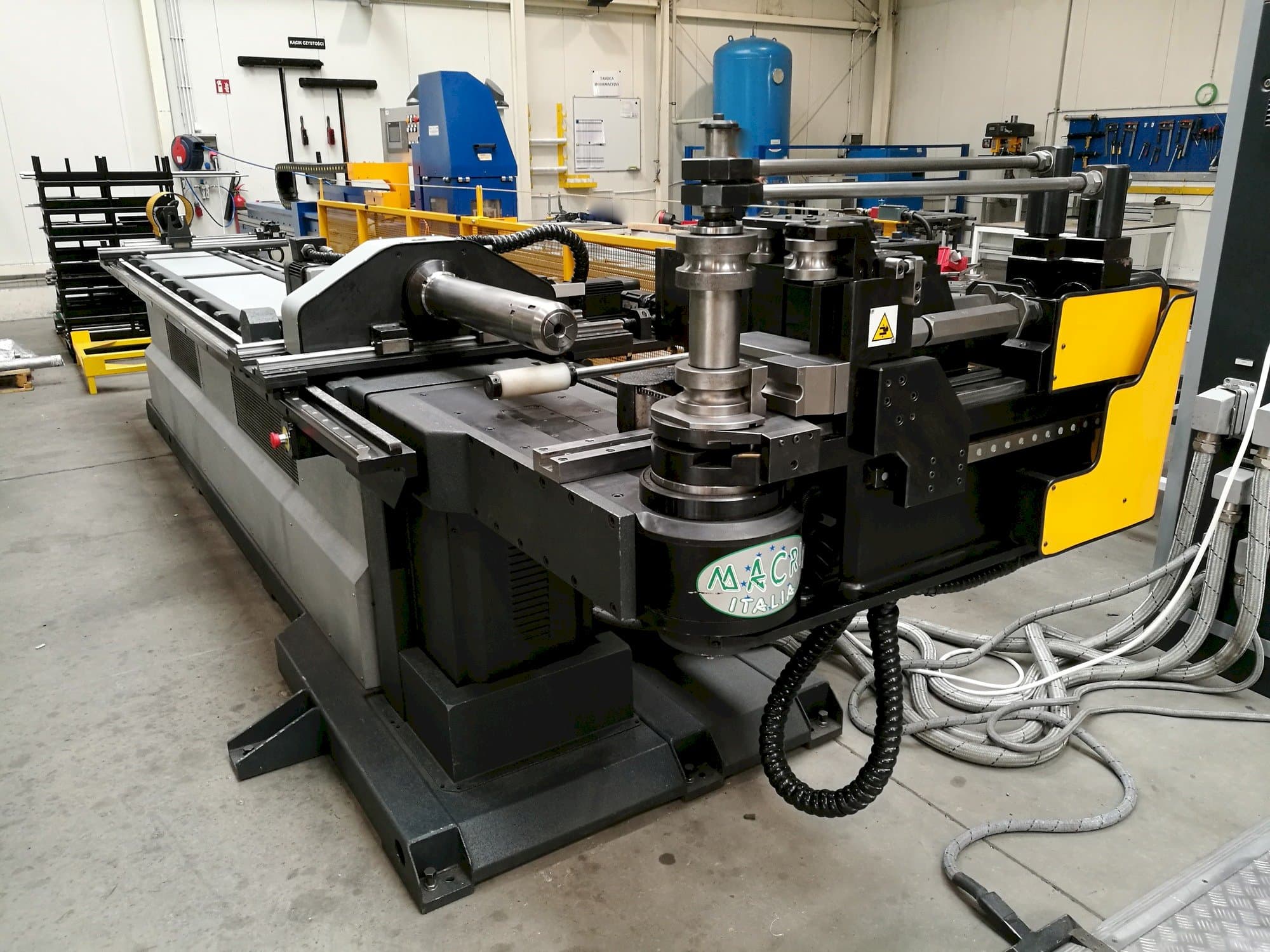 Mašīnas Macri Italia PROVAR 6-65  pretskats