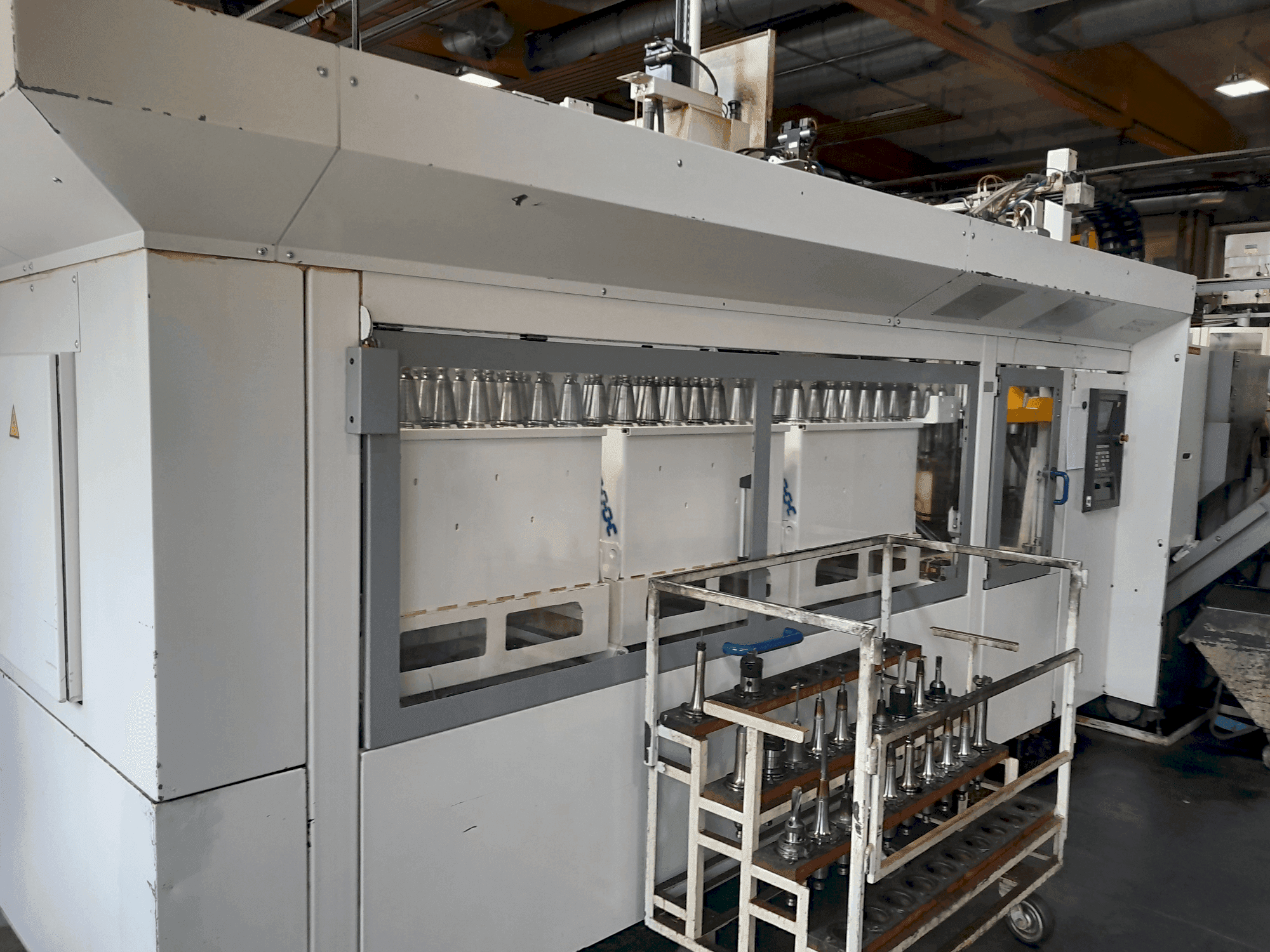 Mašīnas HELLER MCS-H 250 sānskats