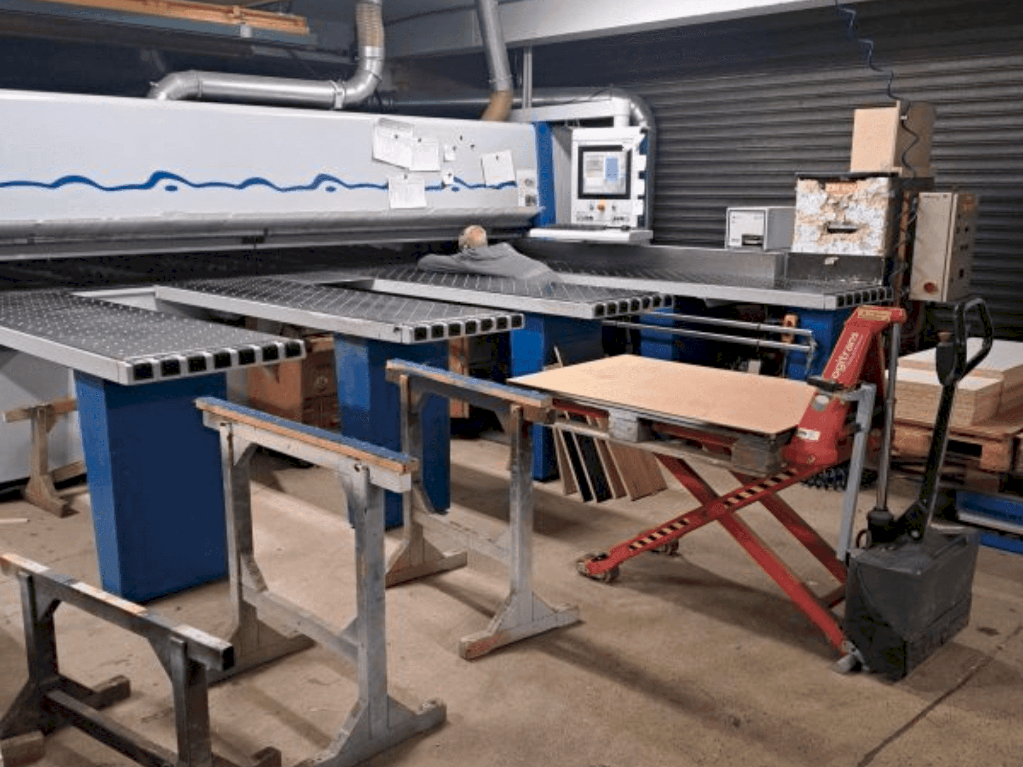 Mašīnas HOLZMA HPL/42/22  pretskats