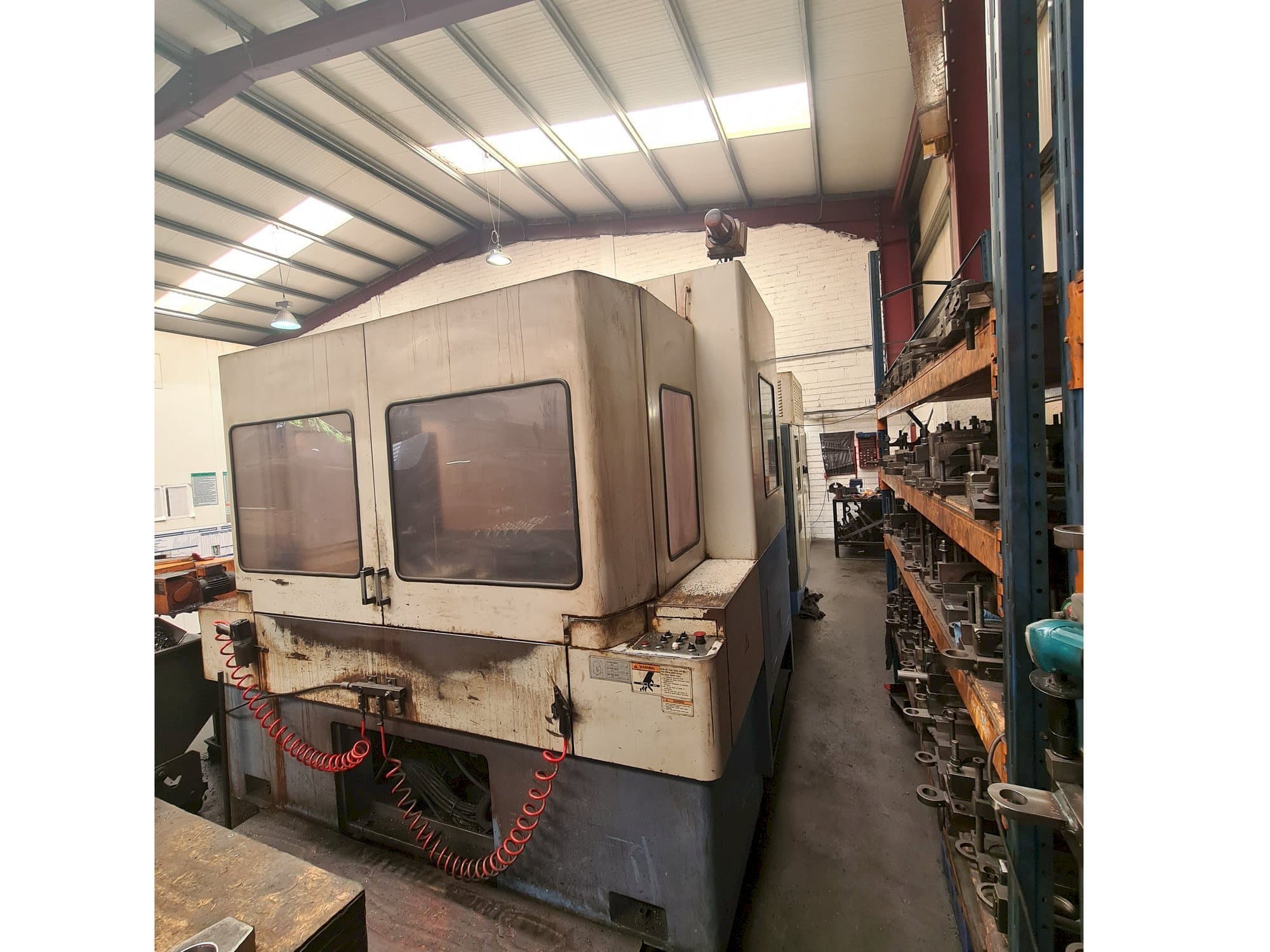 Mašīnas Mazak H630NX  pretskats