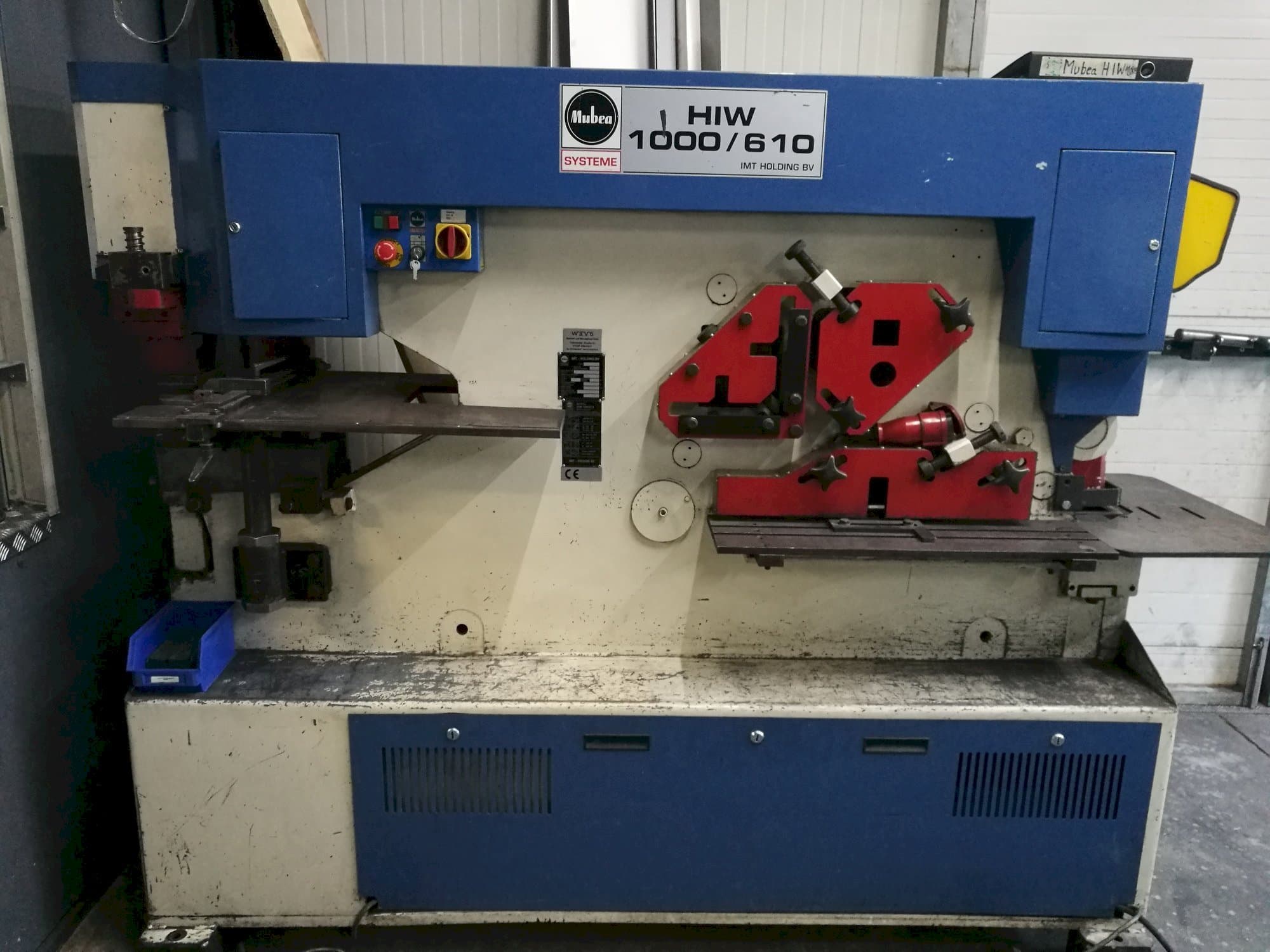 Mašīnas Mubea HIW 1000/610  pretskats
