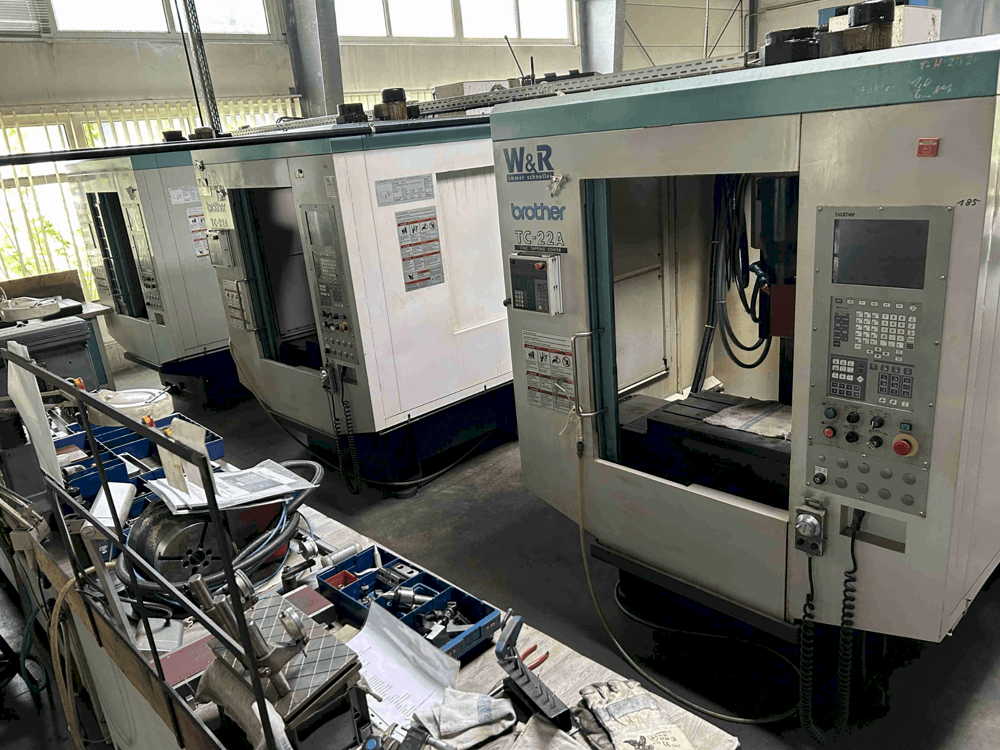 Mašīnas Brother TC-22A  pretskats