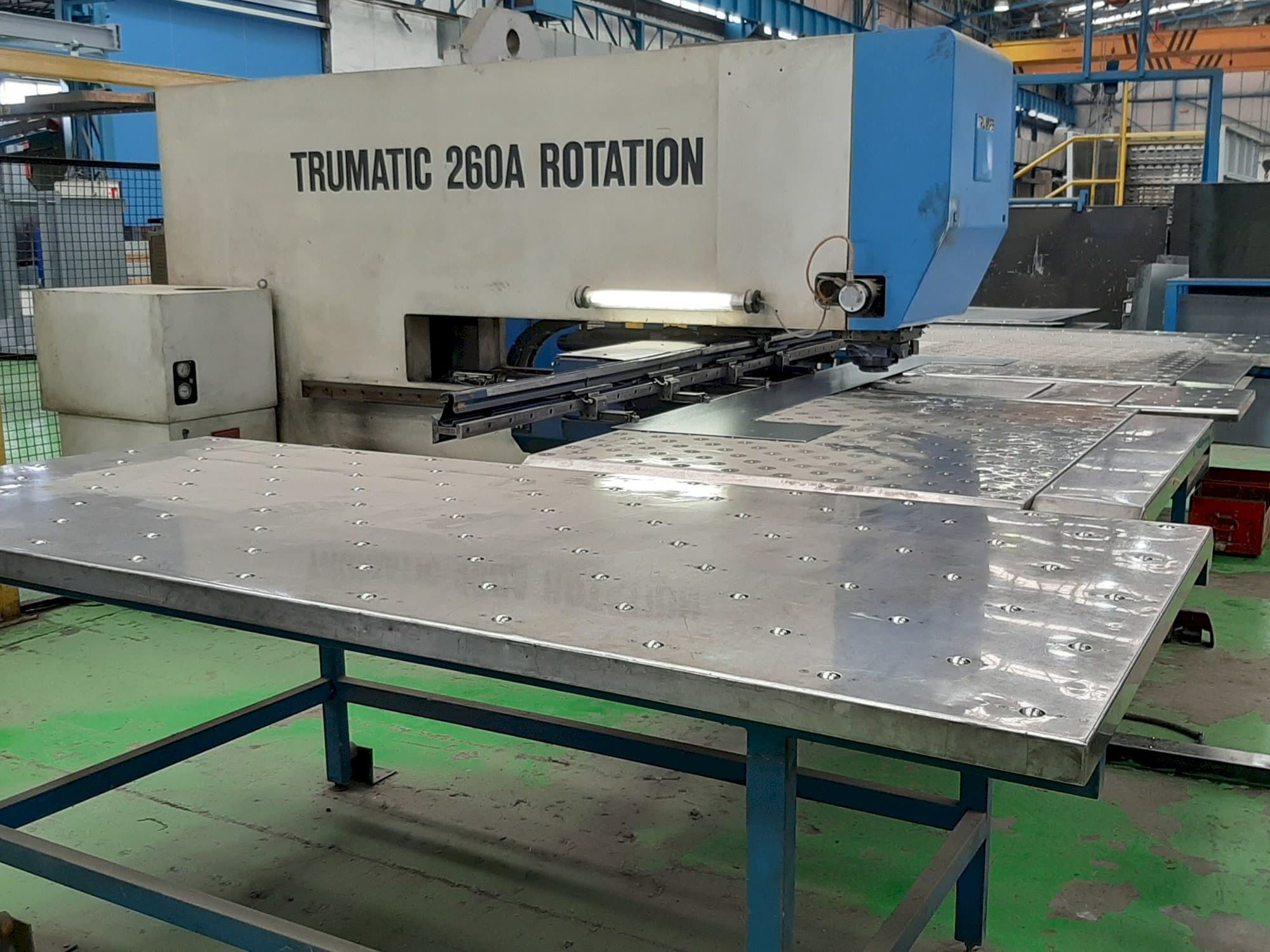 Mašīnas Trumpf Trumatic 260A Rotation  pretskats