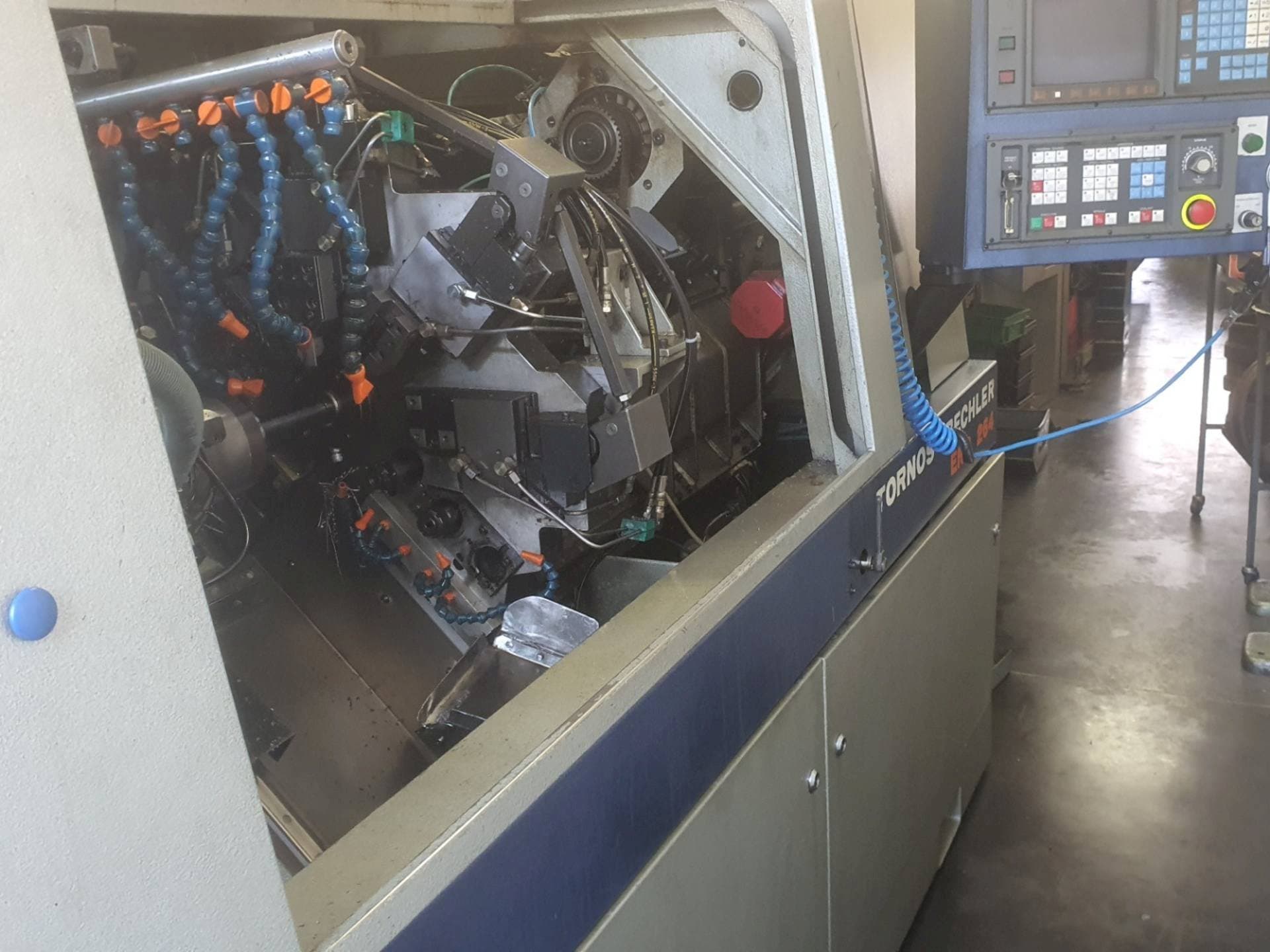 Mašīnas Tornos-Bechler ENC 264  pretskats