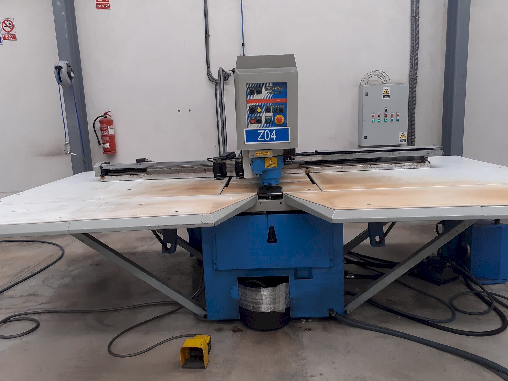 Mašīnas Euromac ZX125-30  pretskats