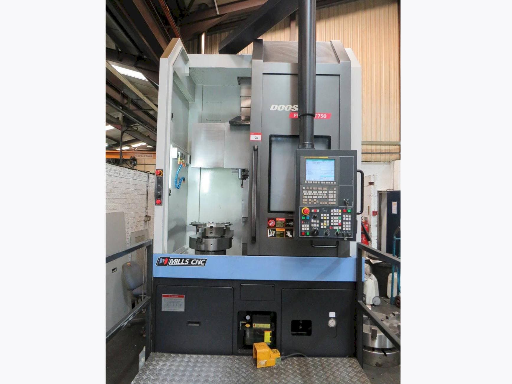 Mašīnas Doosan Puma VT-750  pretskats