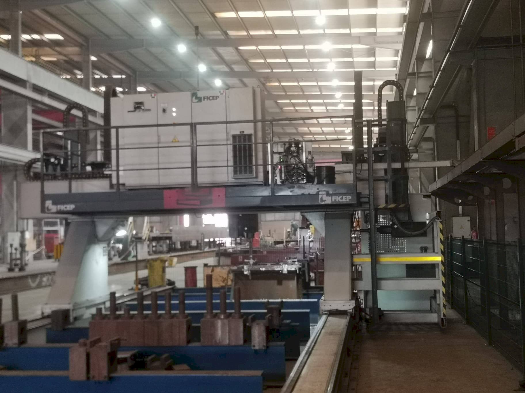 Mašīnas FICEP 3003/12 GDD  pretskats