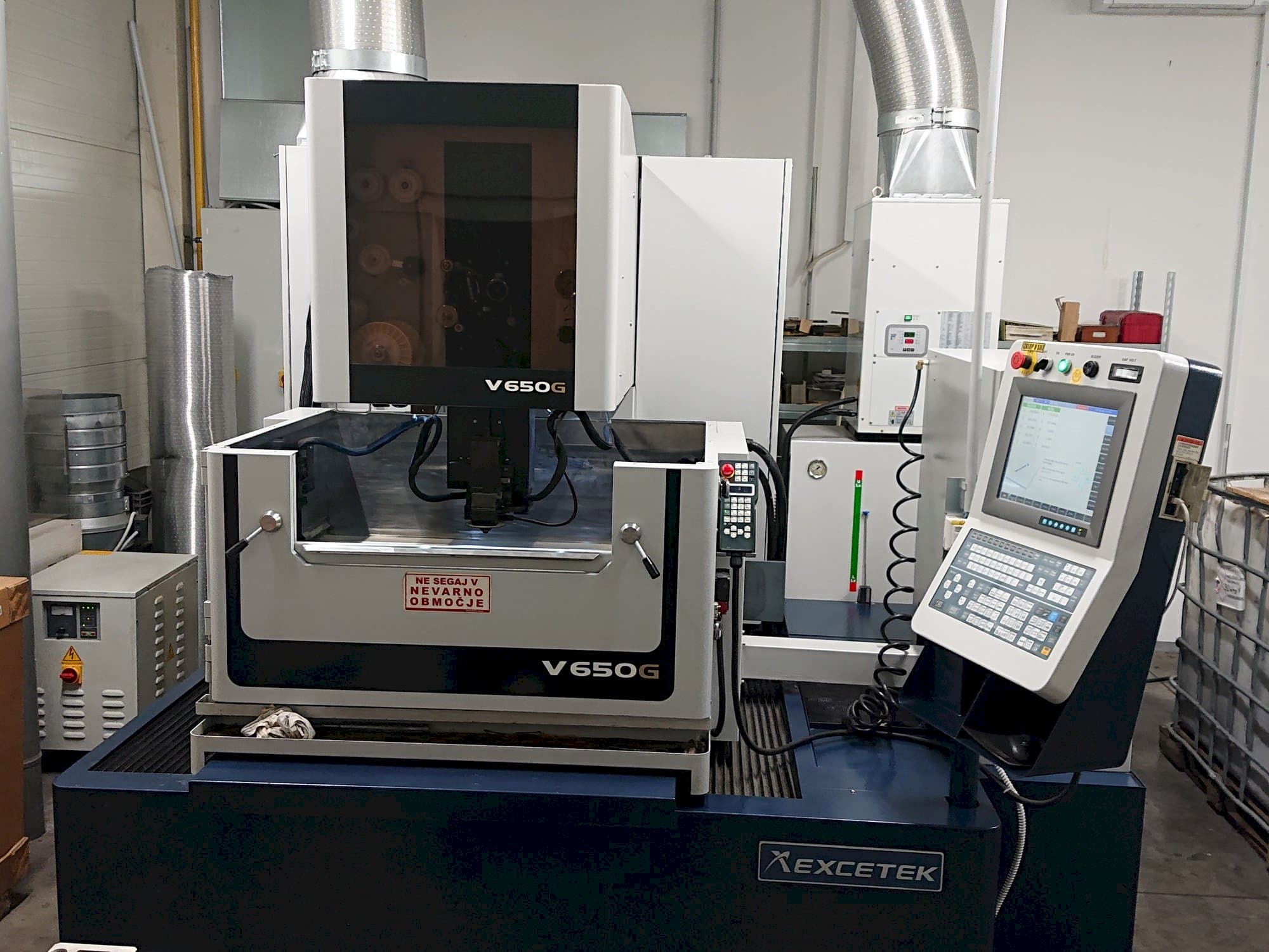 Mašīnas EXCETEK V650G  pretskats