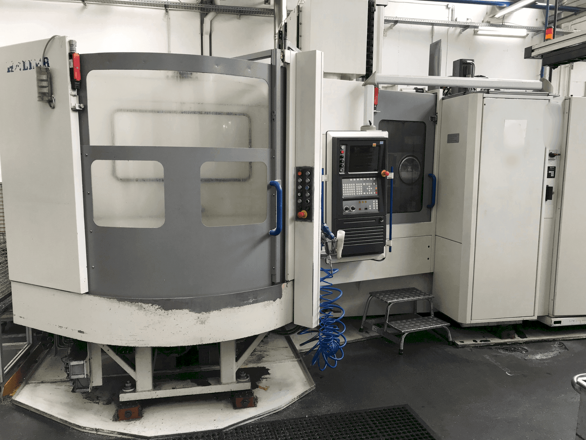 Mašīnas HELLER MC 16  pretskats