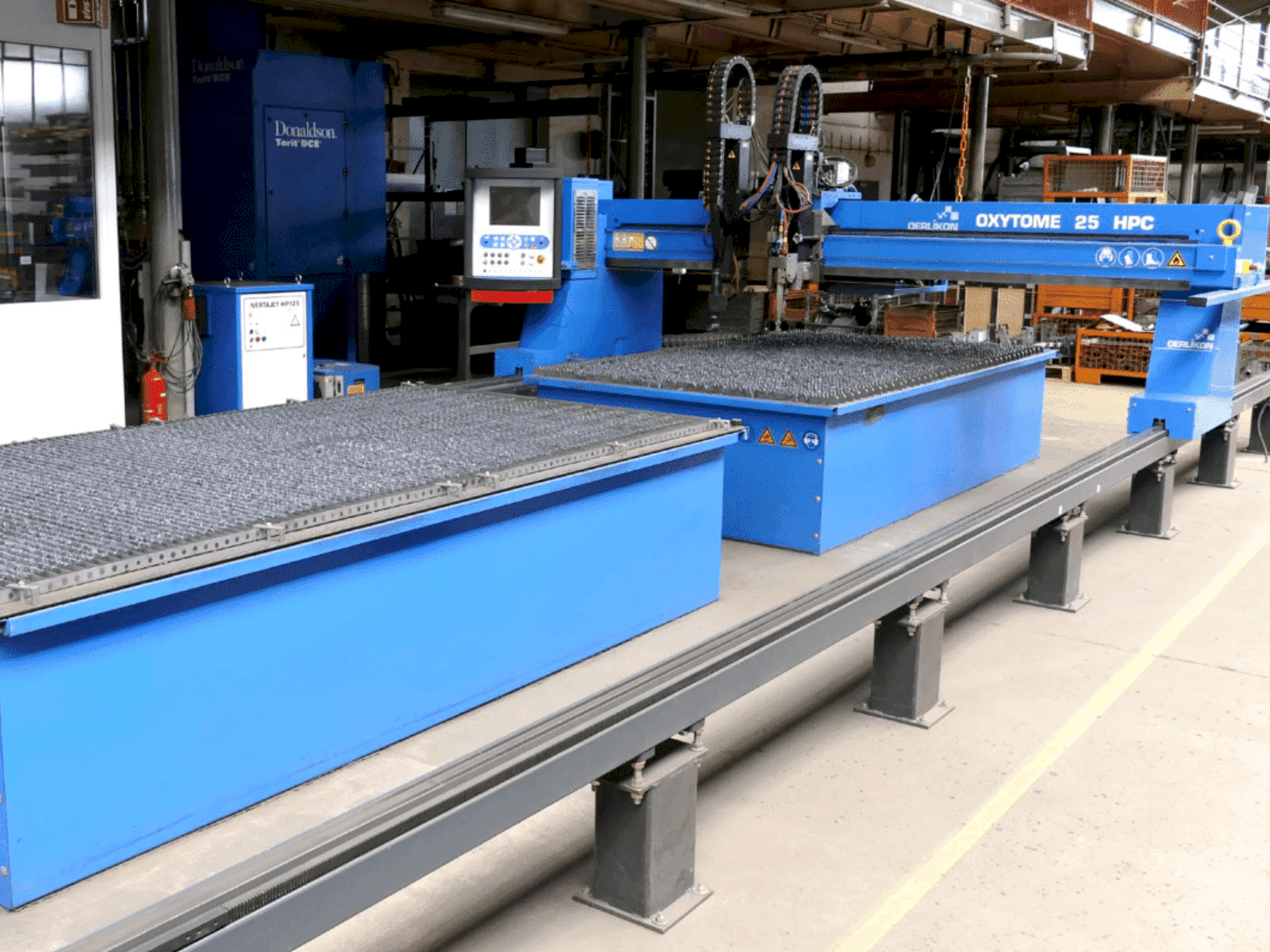 Mašīnas Oerlikon Oxytome 25 HPC  pretskats