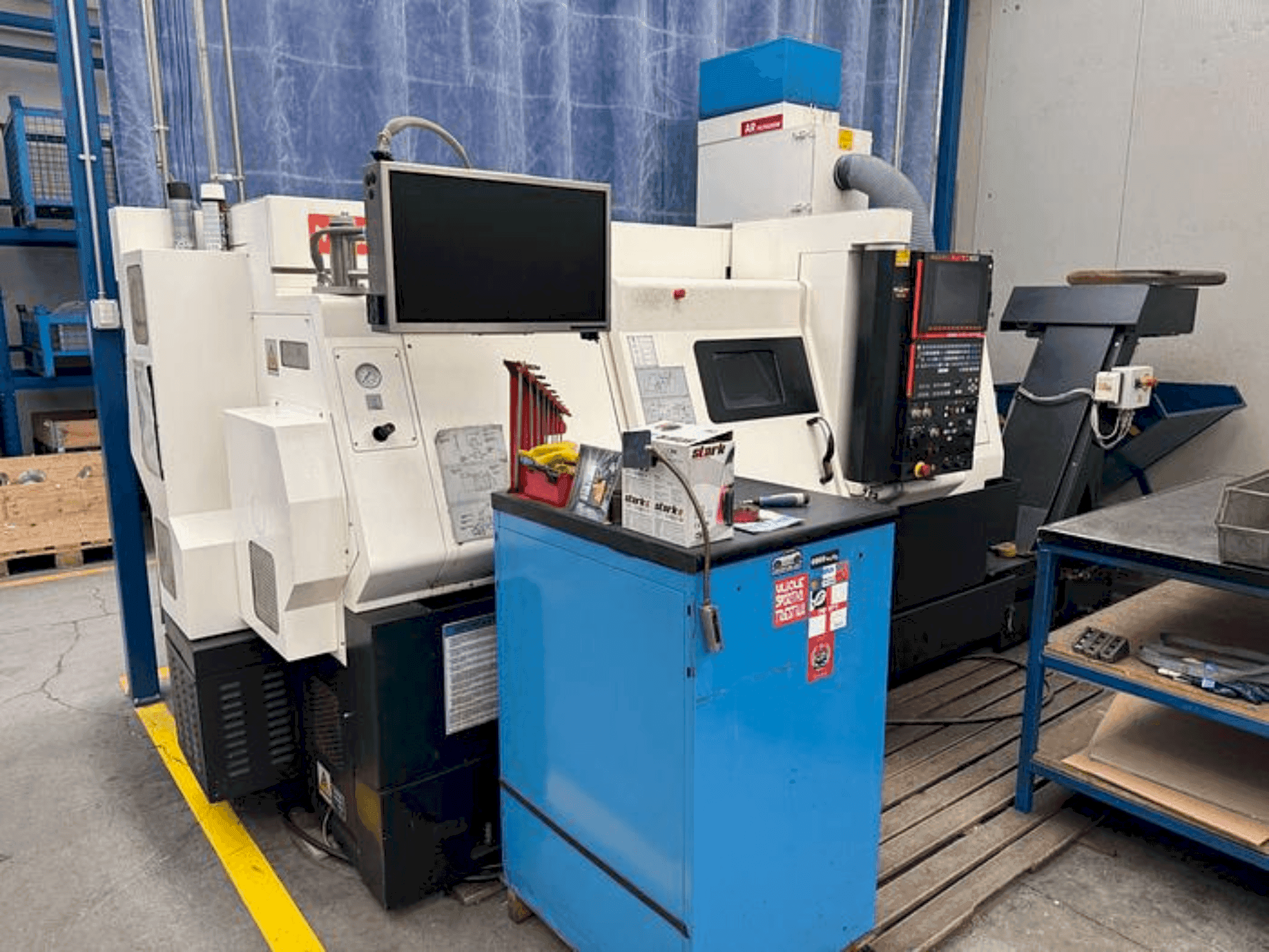 Mašīnas Mazak QTN 250 M X 1000  pretskats