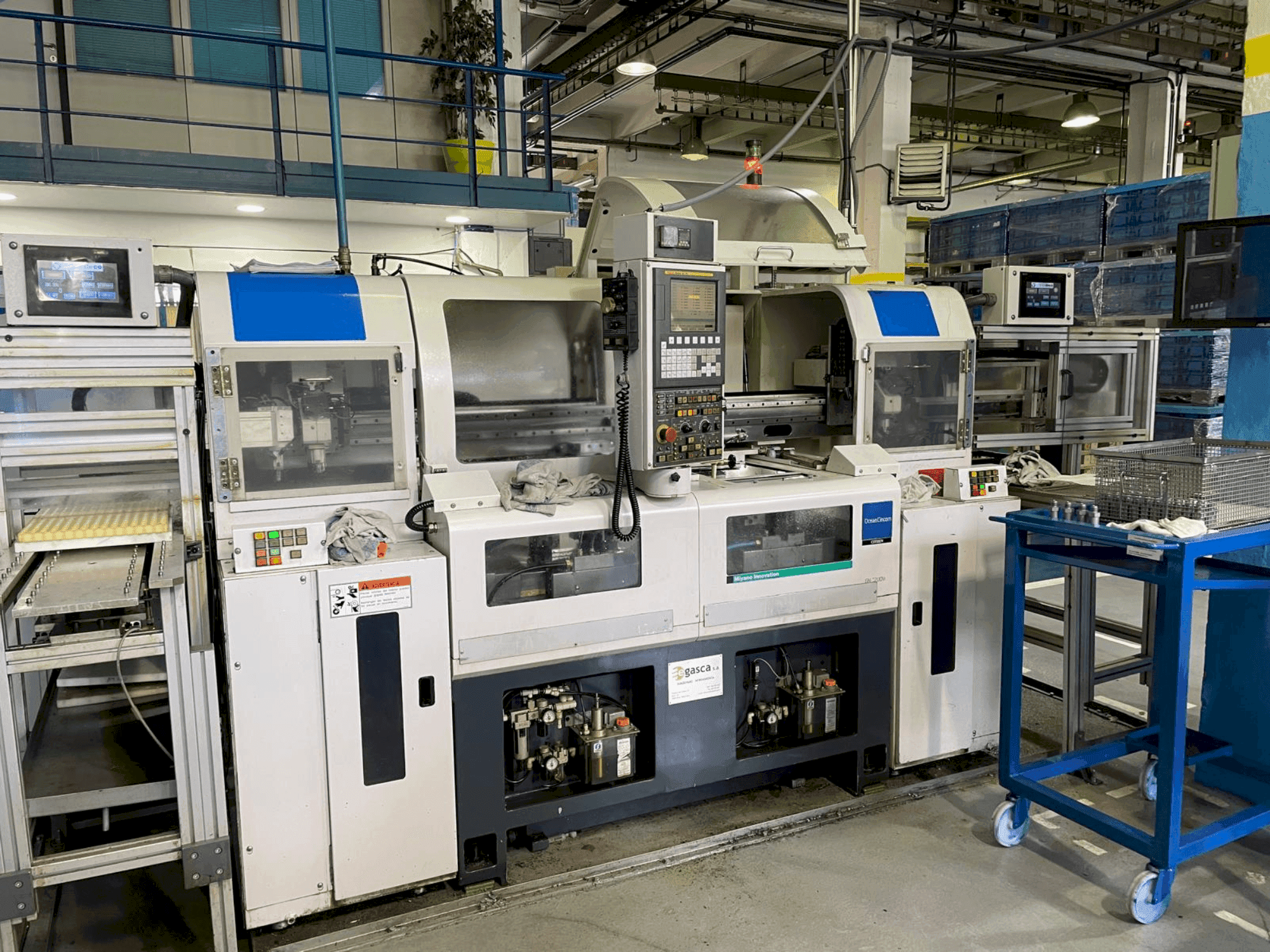 Mašīnas Miyano GN-3200W  pretskats