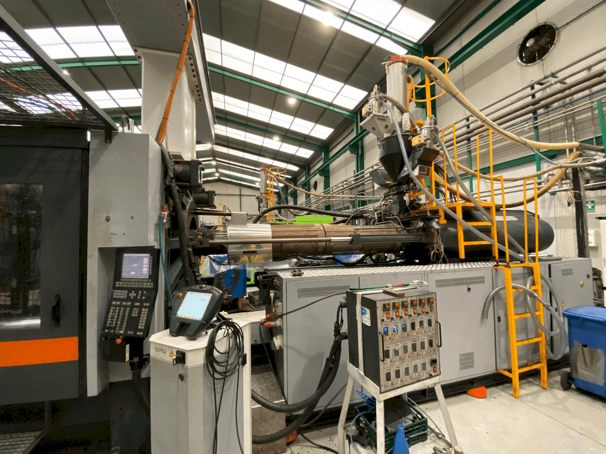 Mašīnas SANDRETTO MEGA TES 8200  pretskats