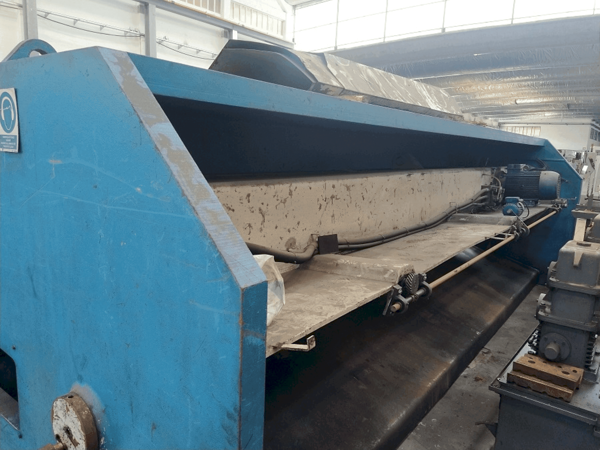 Mašīnas JORDI CH 6100 - 10  pretskats