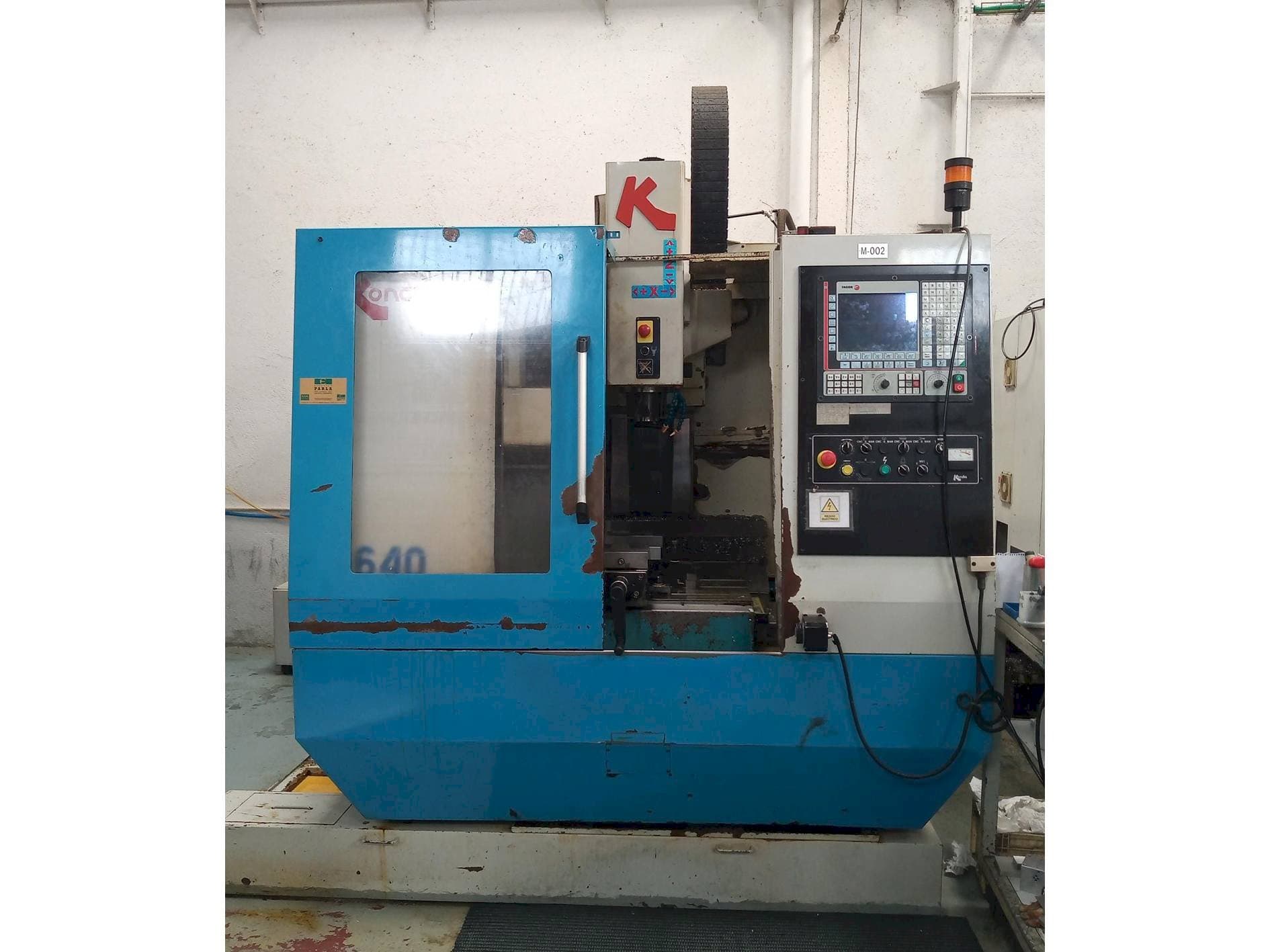 Mašīnas KONDIA B-640  pretskats