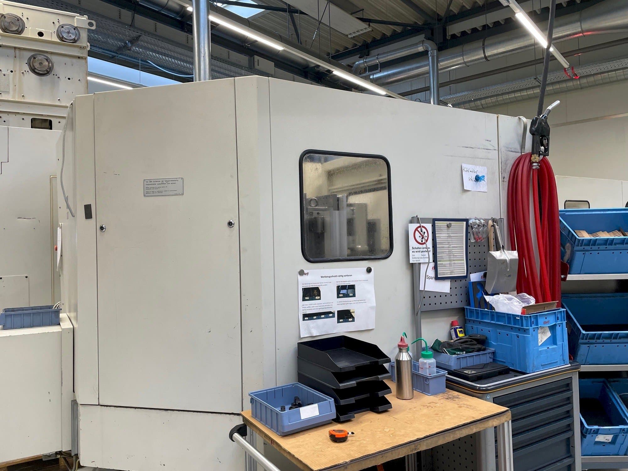 Mašīnas HELLER MC 16 kreisās malas  skats