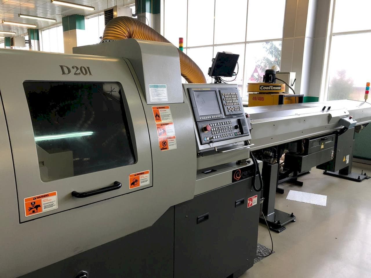 Mašīnas Hanwha XD20M  pretskats