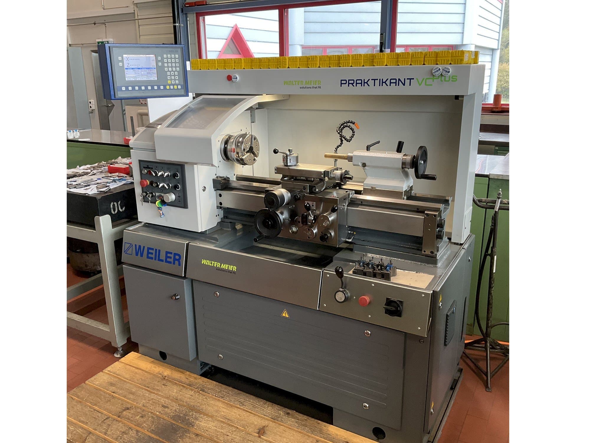 Mašīnas Weiler Praktikant VCplus  pretskats