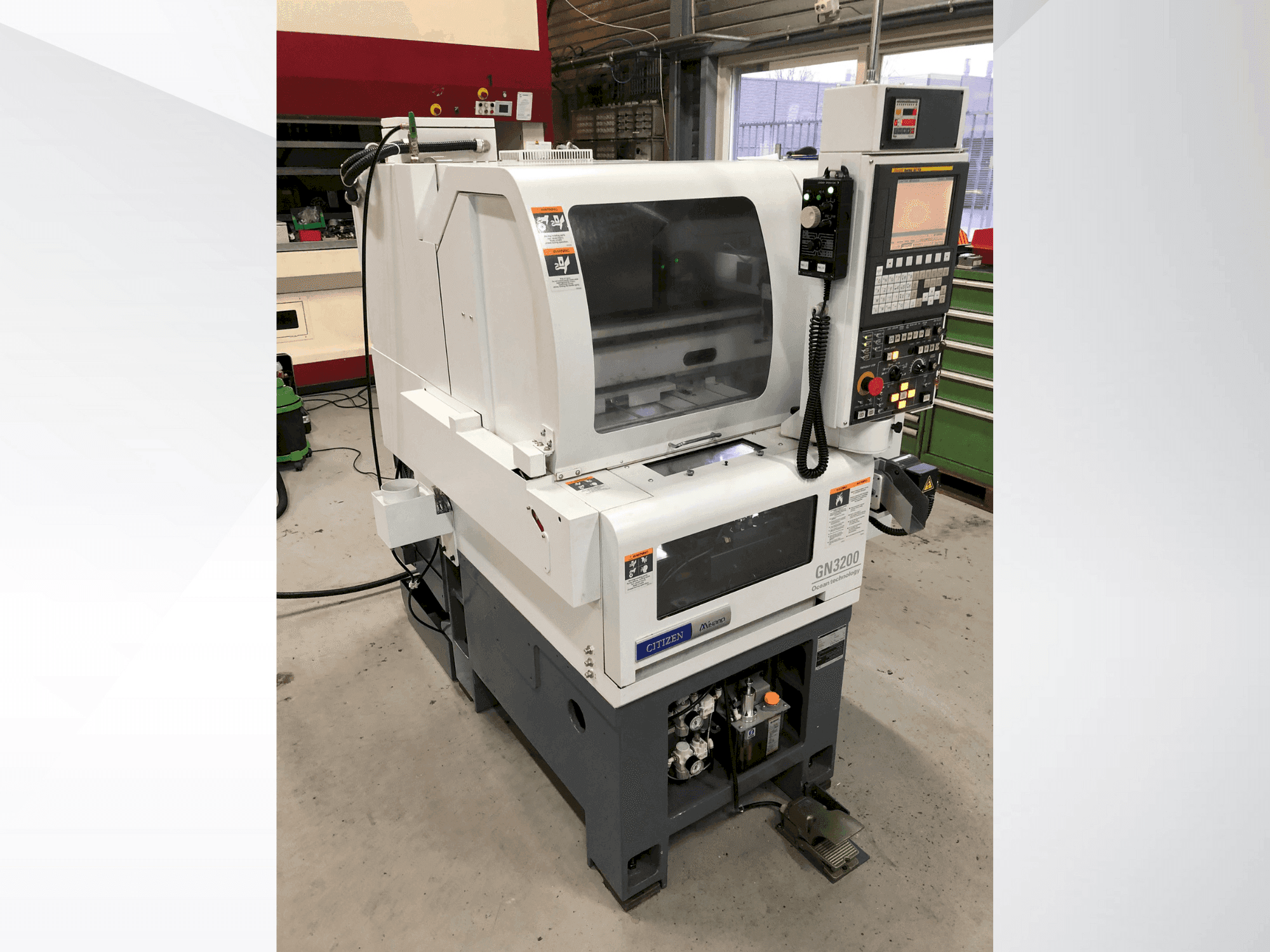 Mašīnas Citizen Miyano GN-3200  pretskats