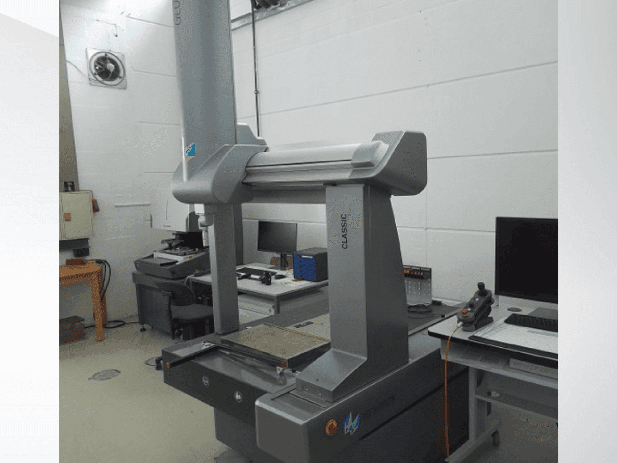 Mašīnas Hexagon GLOBAL CLASSIC  pretskats