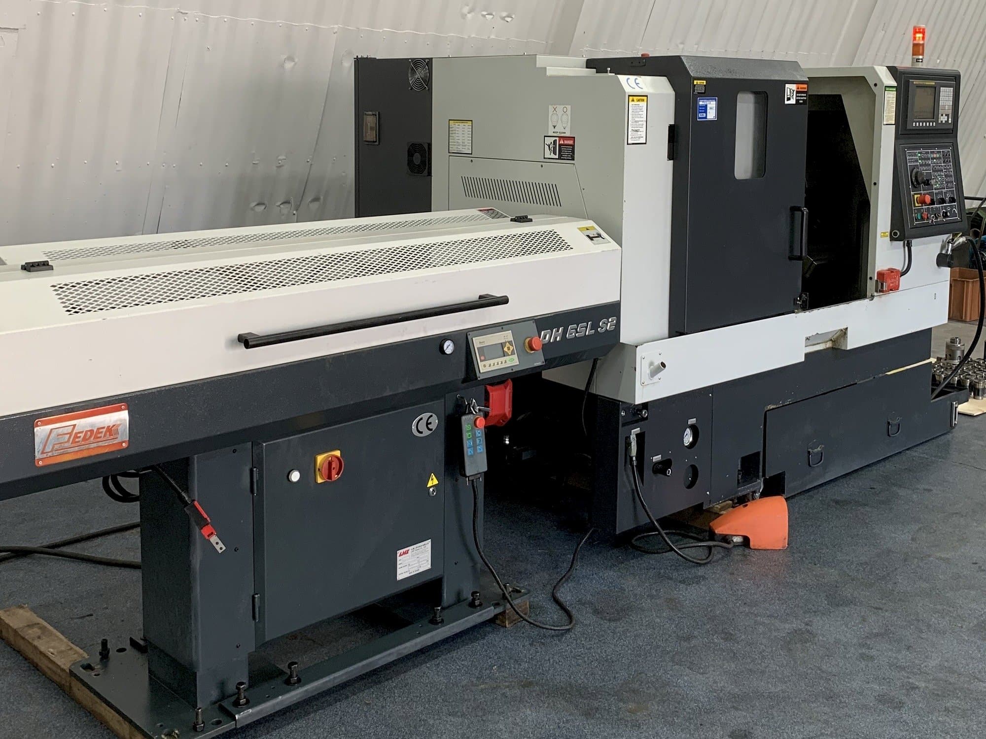 Mašīnas Leadwell T-6  pretskats