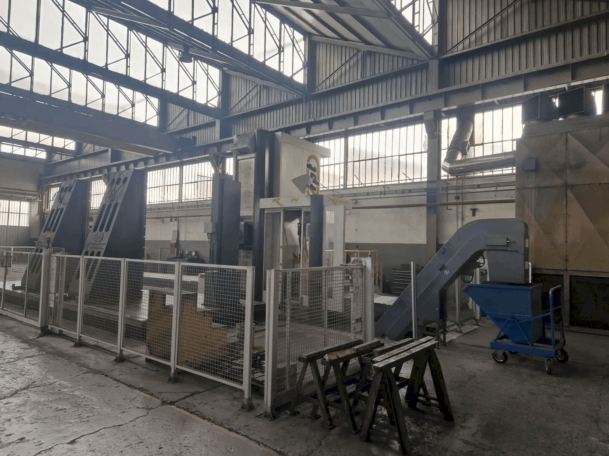 Mašīnas FPT RONIN EVO  pretskats