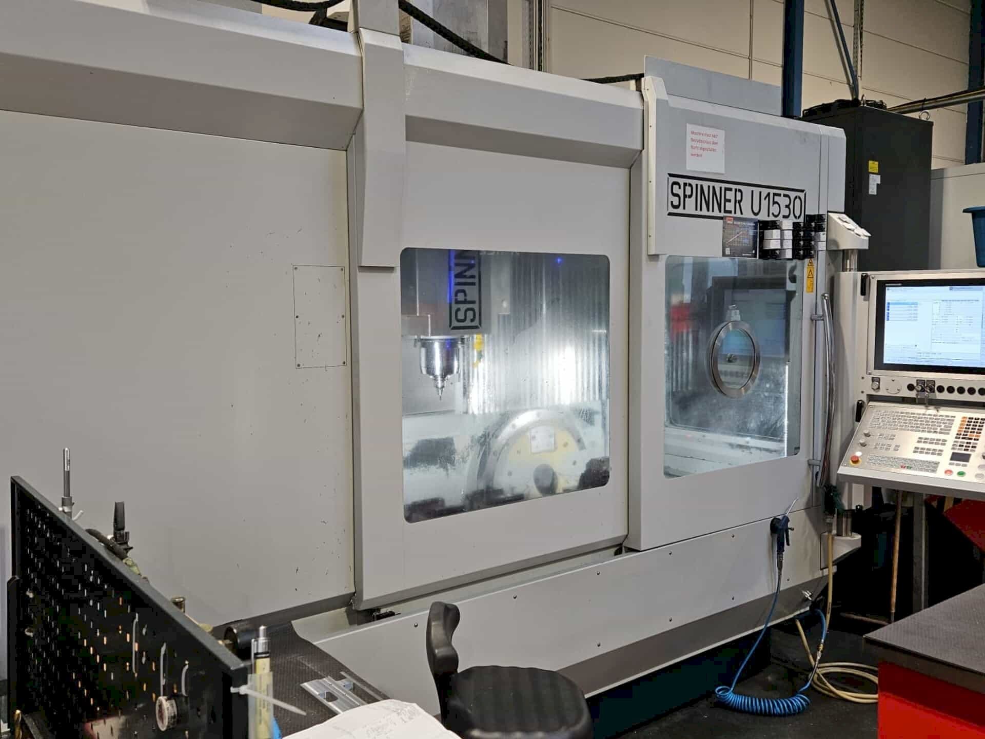 Mašīnas SPINNER U 1530  pretskats