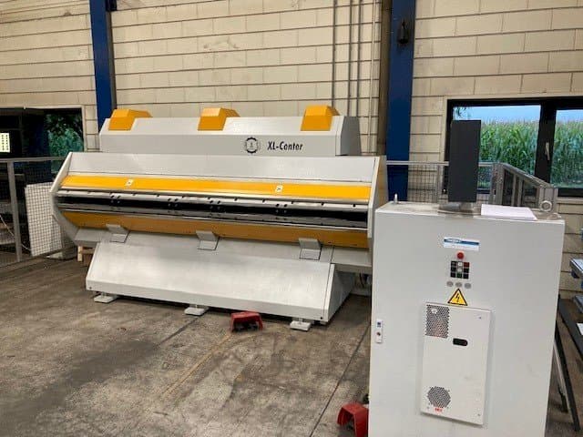 Mašīnas RAS XL-Center  pretskats