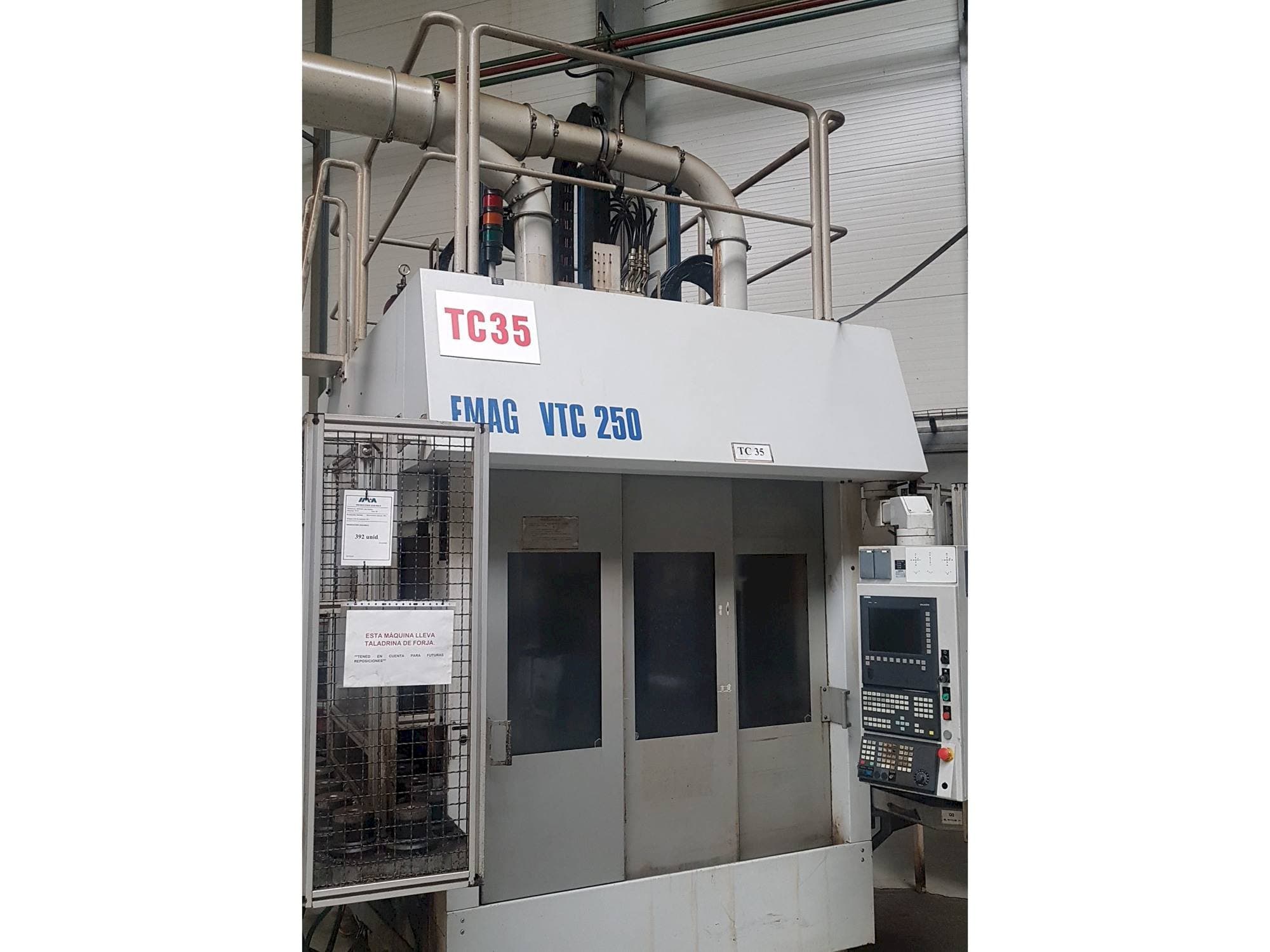 Mašīnas EMAG VTC 250  pretskats