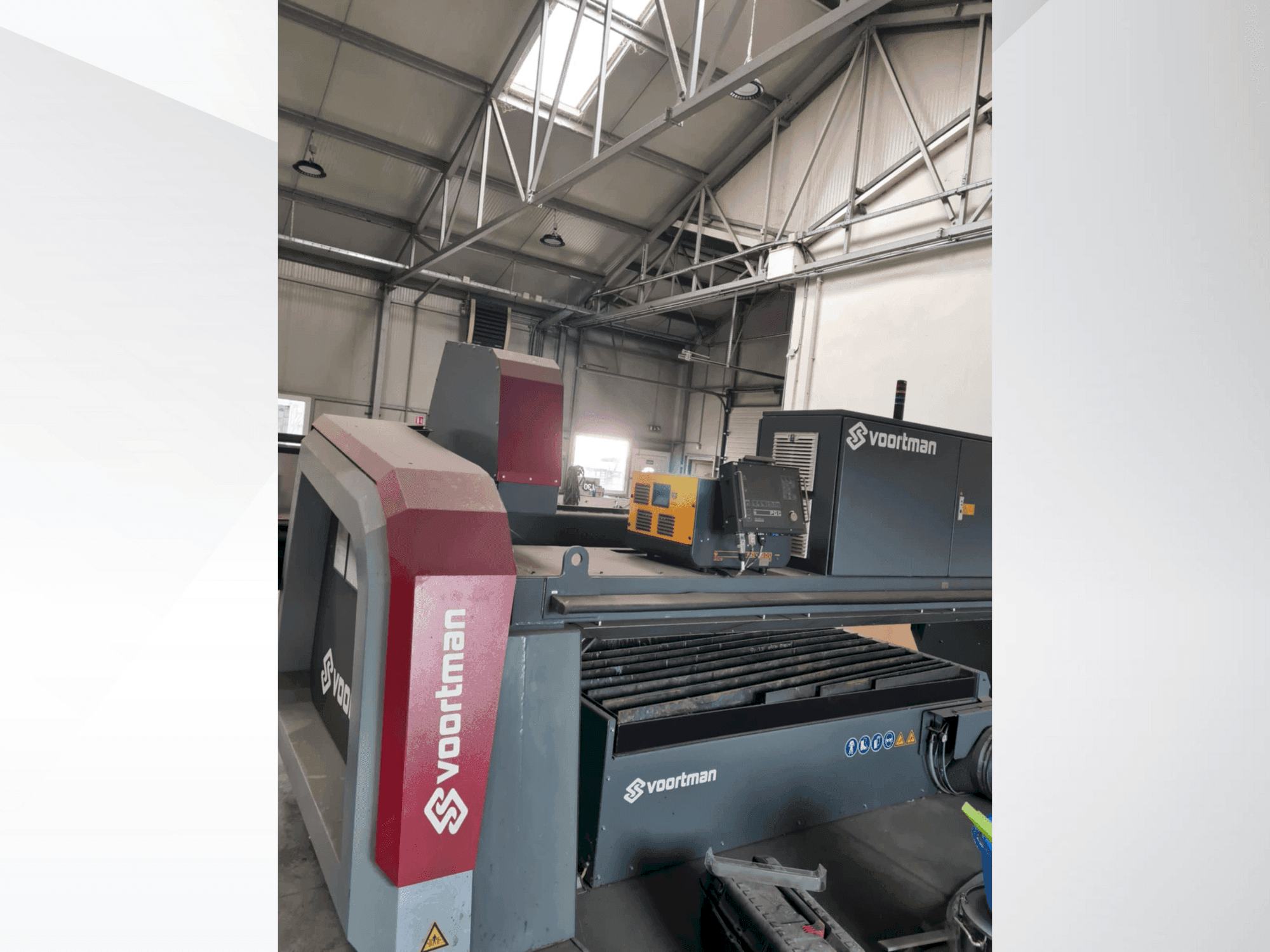 Mašīnas VOORTMAN V304  pretskats