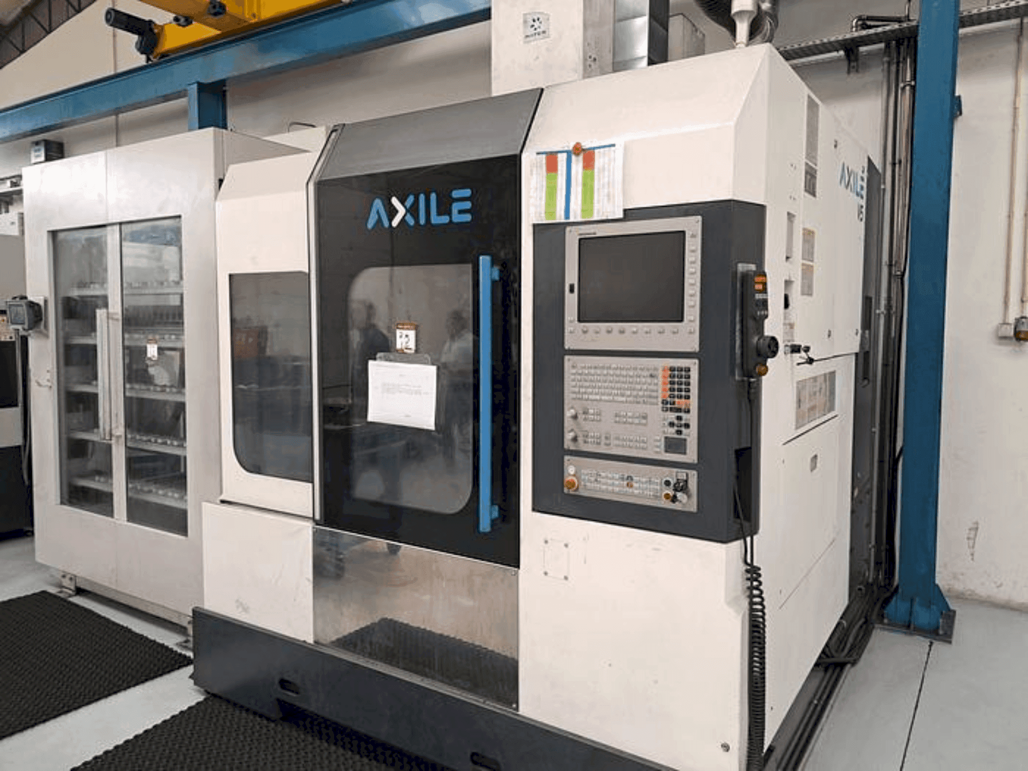 Mašīnas AXILE V5  pretskats