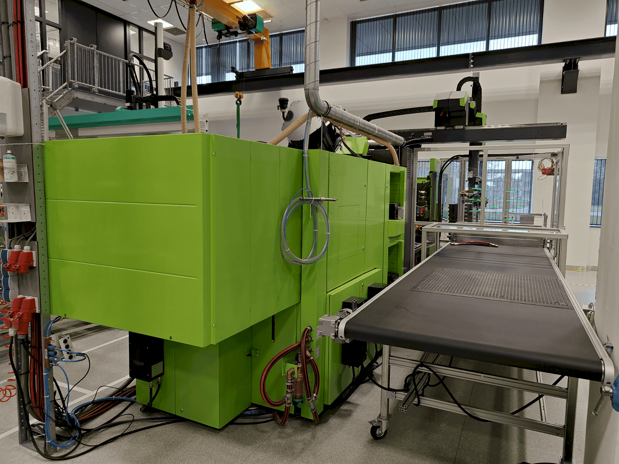 Mašīnas Engel e-victory 740H/50W/220 combi + Viper 20  pretskats