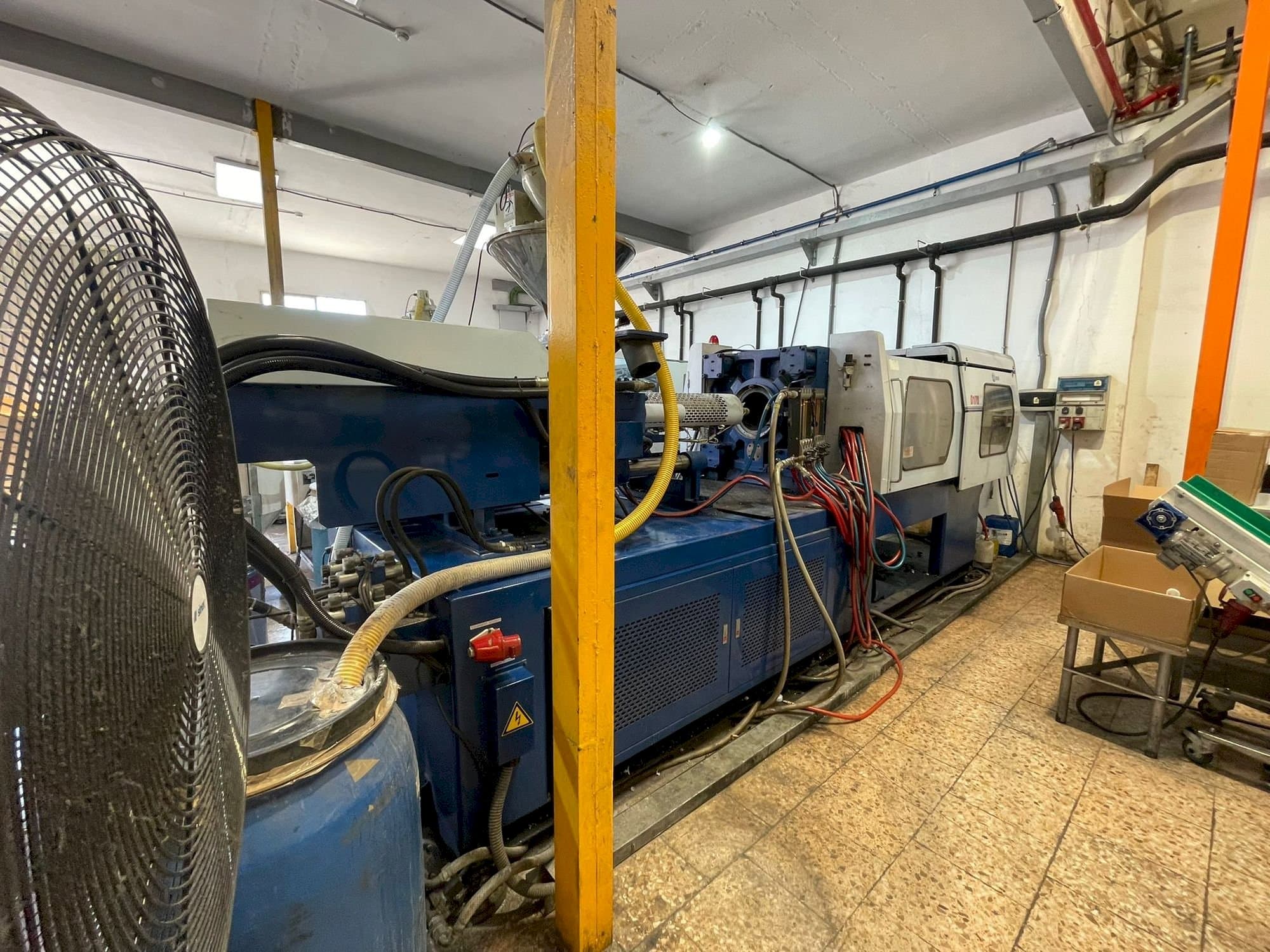 Mašīnas Euroinj D170 kreisās malas  skats