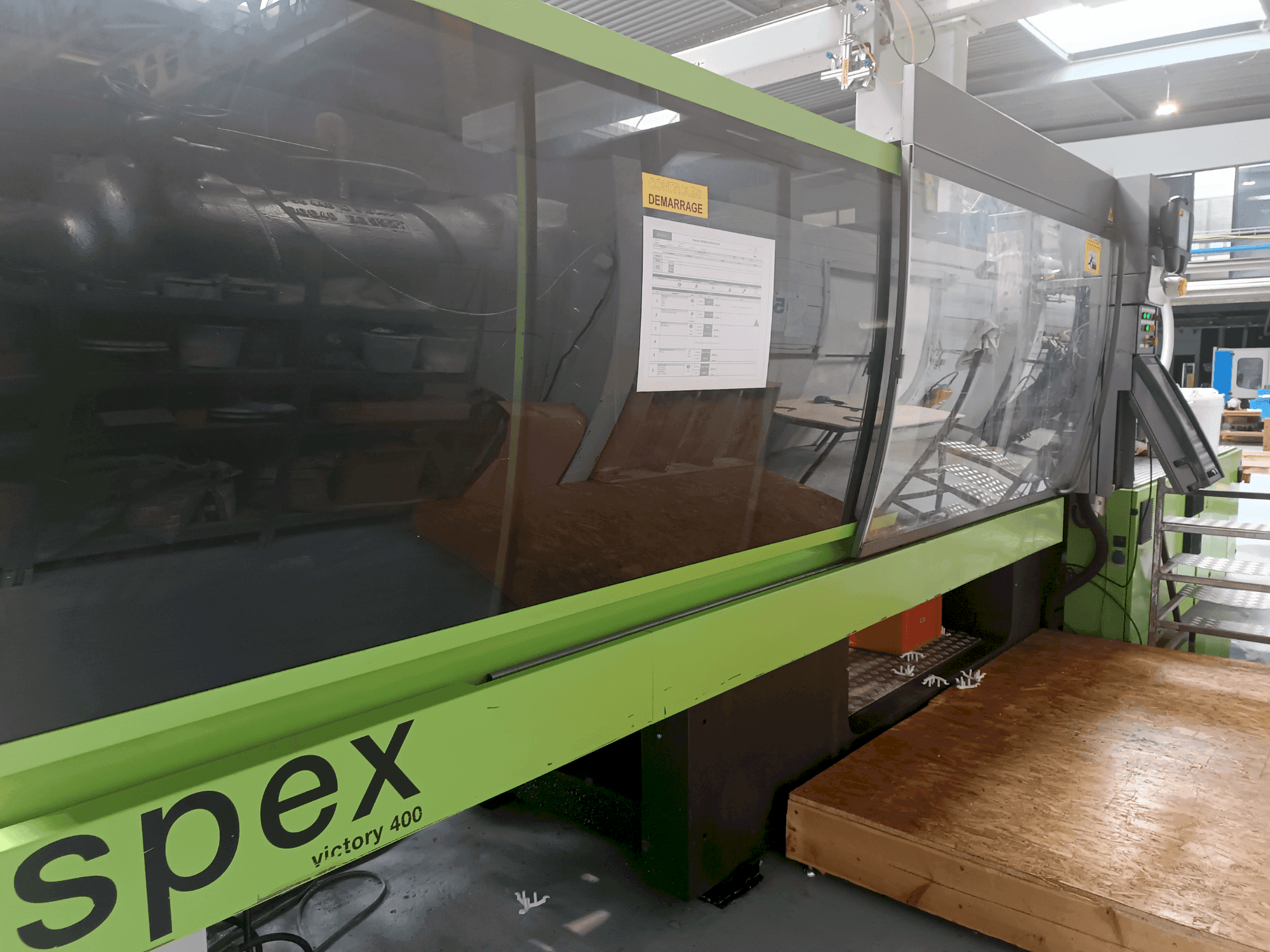 Mašīnas Engel Victory 1350 400HL Spex  pretskats