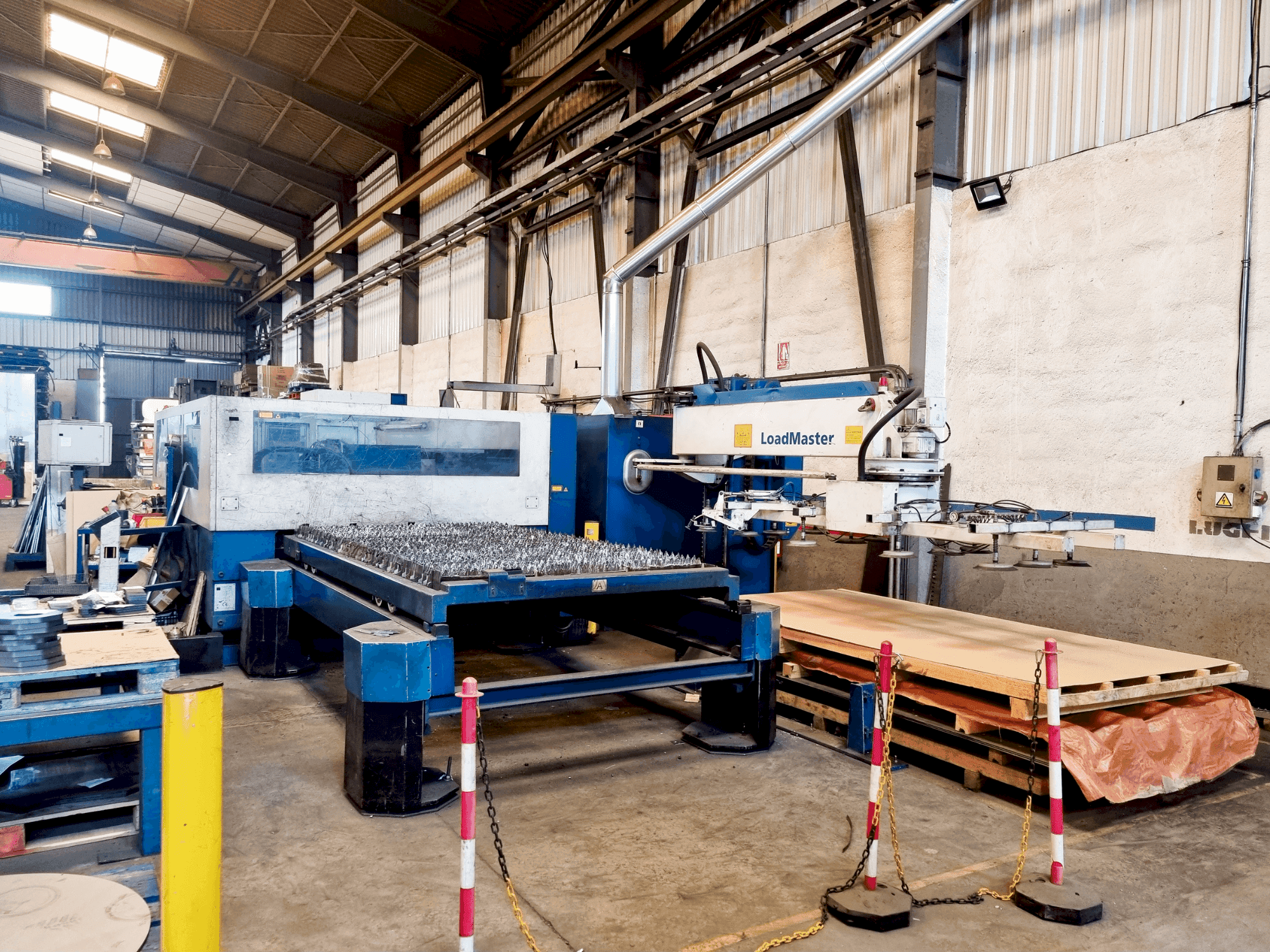 Mašīnas TRUMPF Trumatic 3050  pretskats