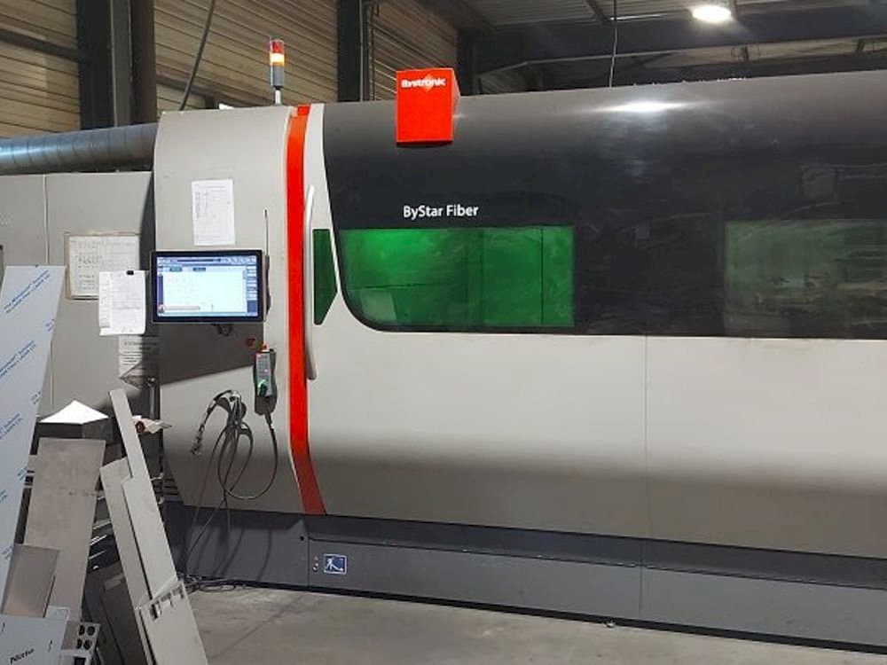 Mašīnas Bystronic Bystar fiber  pretskats