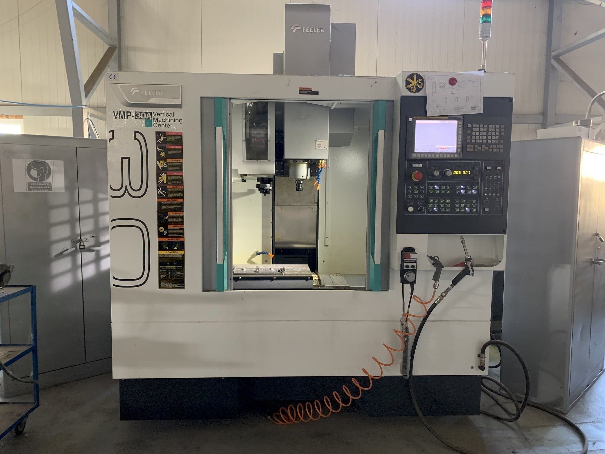 Mašīnas Feeler VMP 30  pretskats