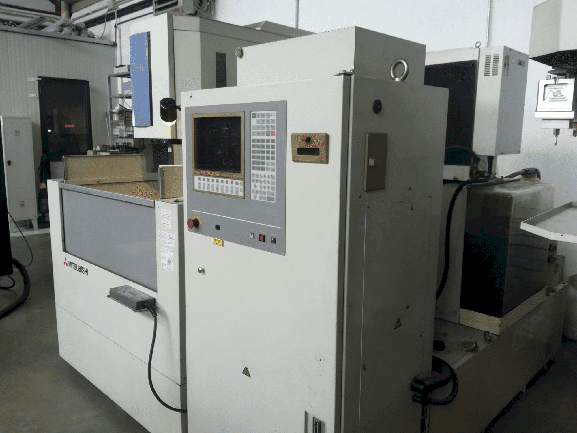 Mašīnas Mitsubishi FX 20  pretskats