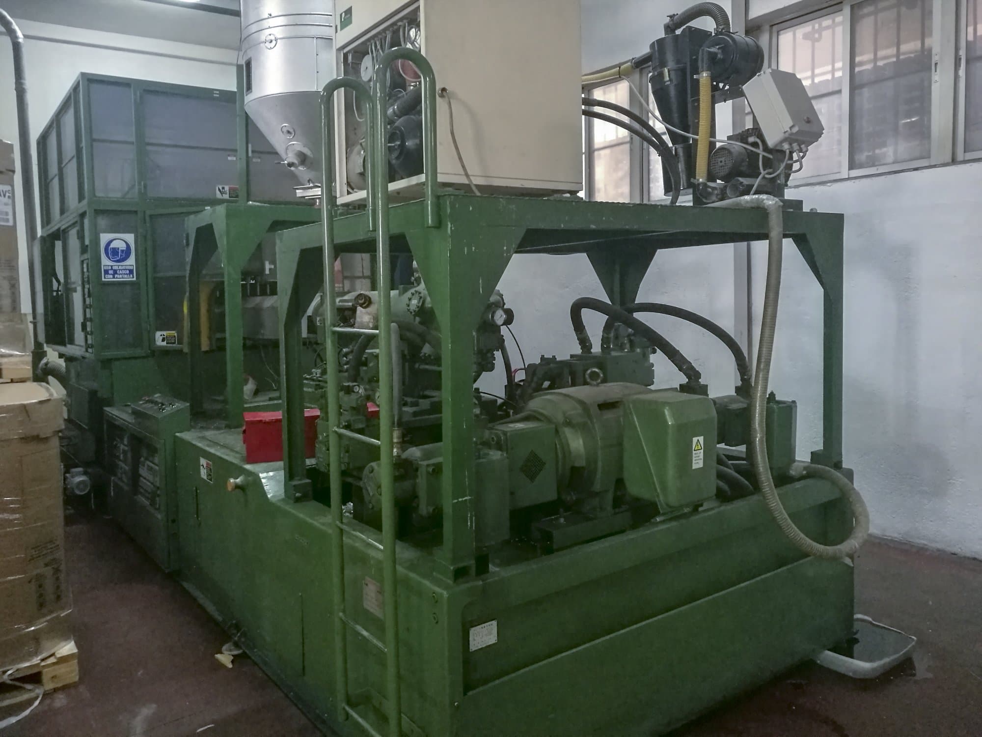 Mašīnas NISSEI ASB 650 NHII skats  no labās puses