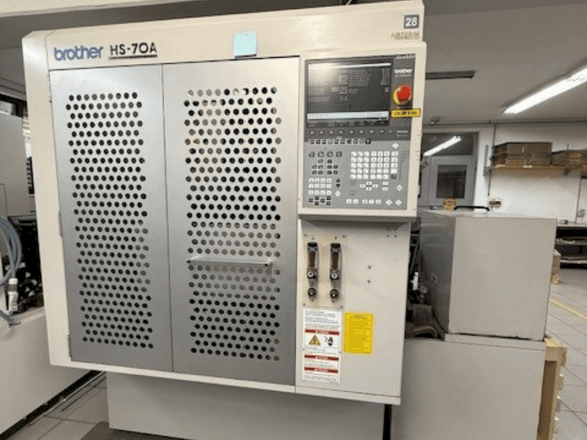 Mašīnas Brother HS-70A  pretskats