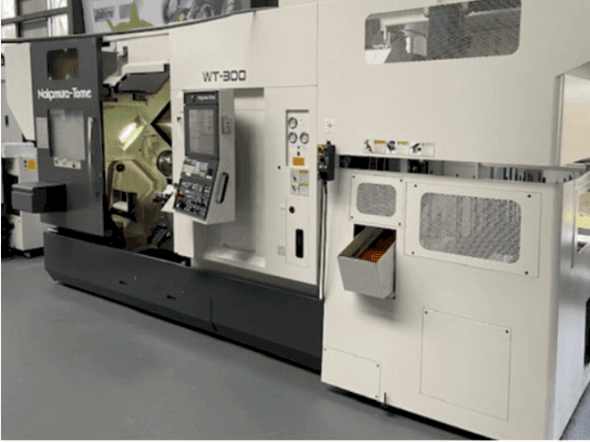 Mašīnas NAKAMURA WT-300/GR 210  pretskats