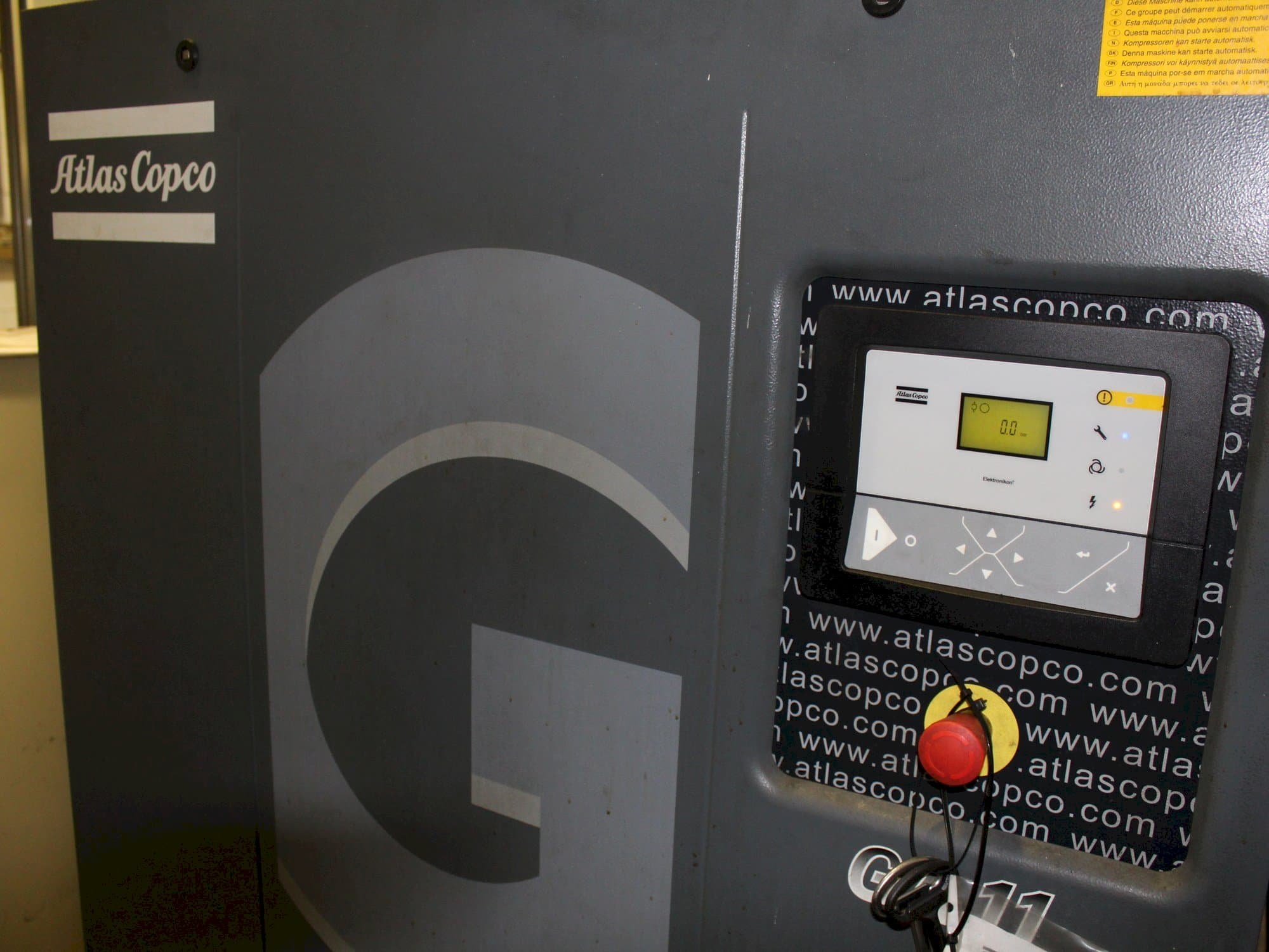 Mašīnas Atlas Copco GA11  pretskats