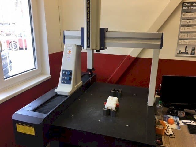 Mašīnas Mitutoyo Crysta-Plus M 574  pretskats