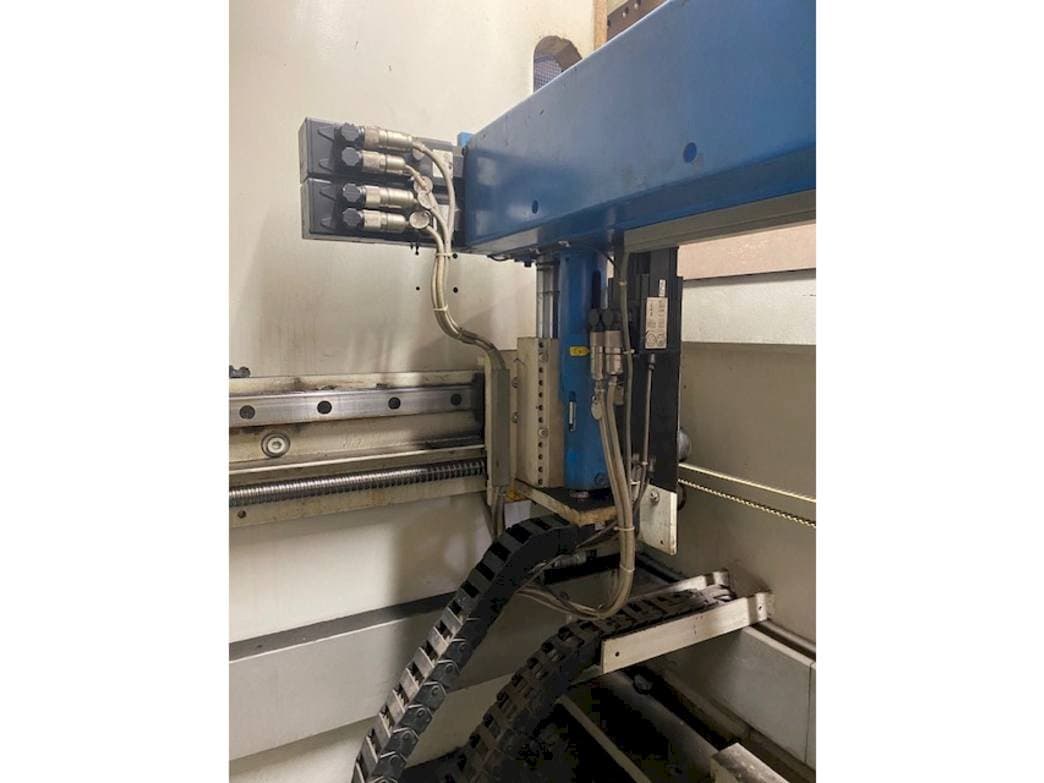 Mašīnas EHT VarioPress 225-30  pretskats