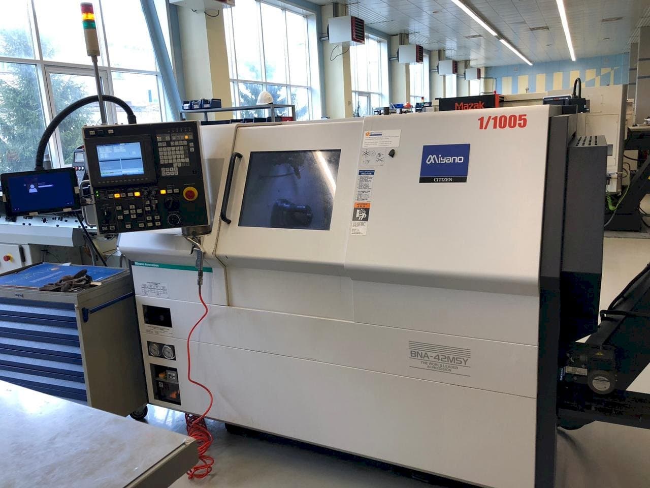 Mašīnas Miyano BNA-42MSY  pretskats