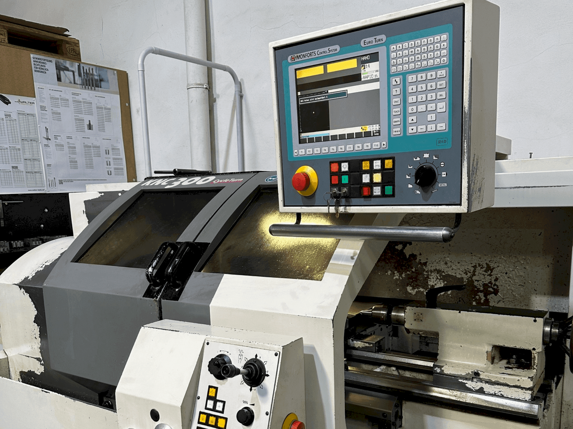 Mašīnas Monforts KNC 300 CycleTurn pretskats