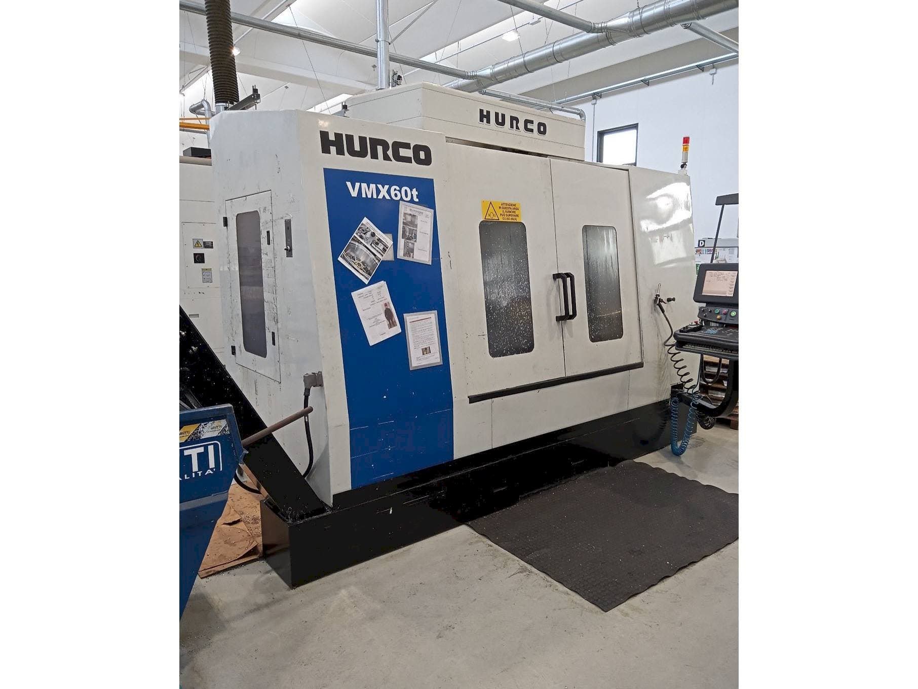 Mašīnas Hurco VMX 60T pretskats